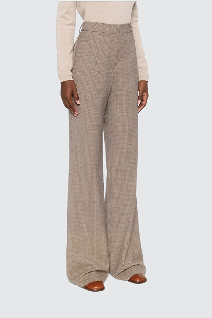 AI24---sportmax---2422136062600001_1_P.jpg