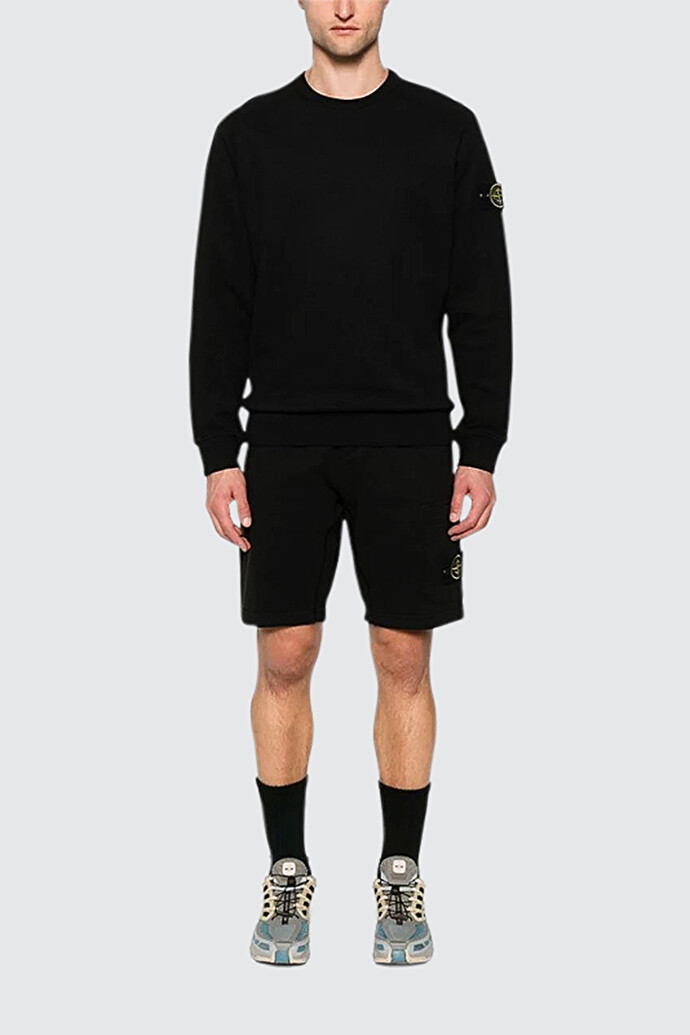AI24---stone_island---811562420V0029_1_P_1.JPG