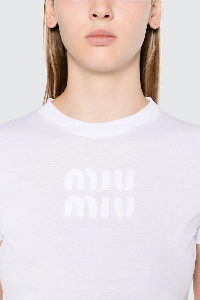 AI24---miu_miu---MJN4831YXTF0009_4_P_1.JPG