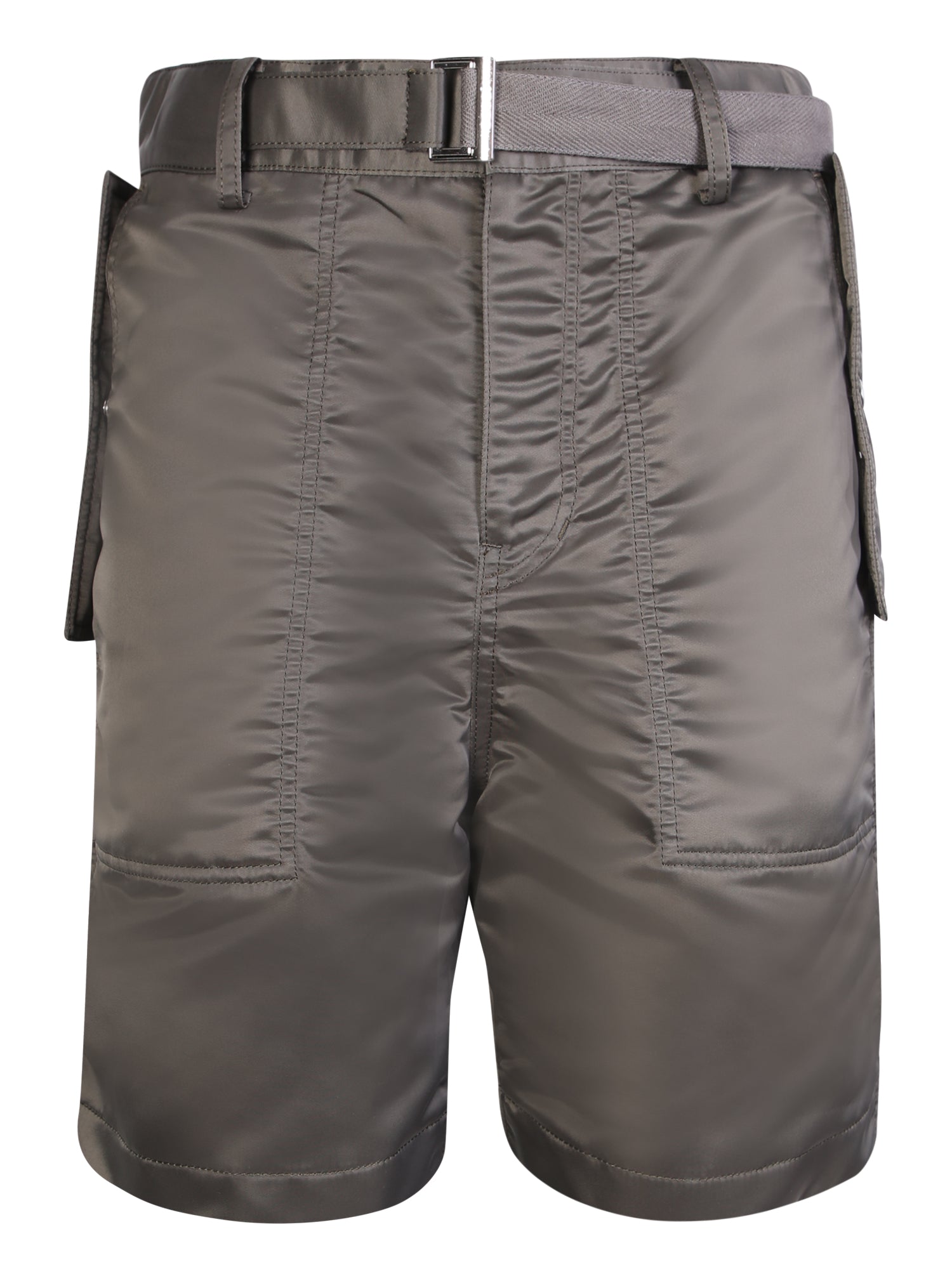 SACAI 나일론 카키 쇼츠