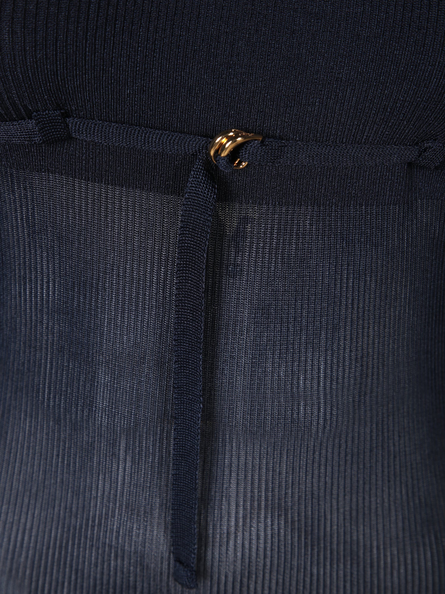 198259-3.jpg