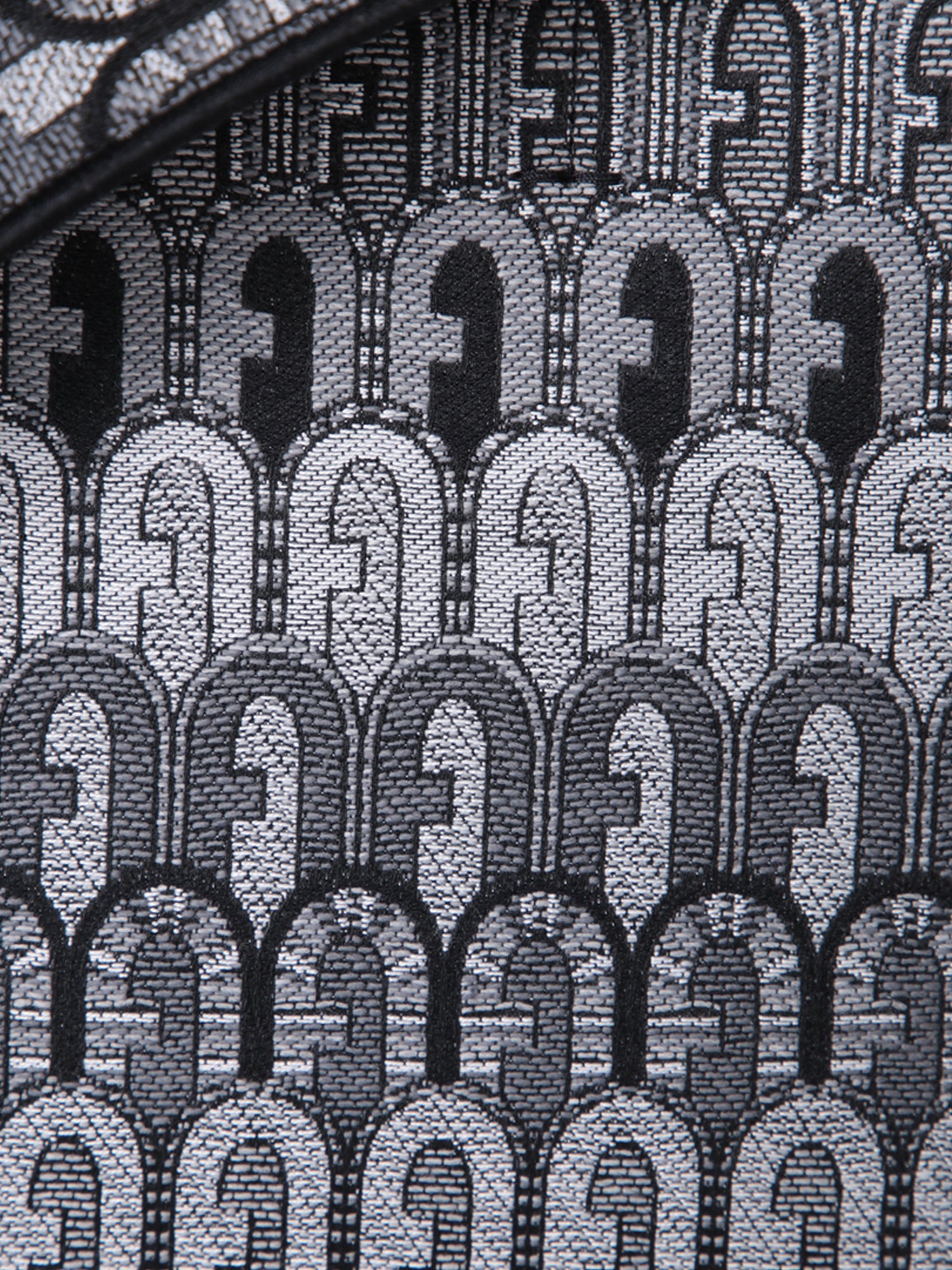 202159-3.jpg
