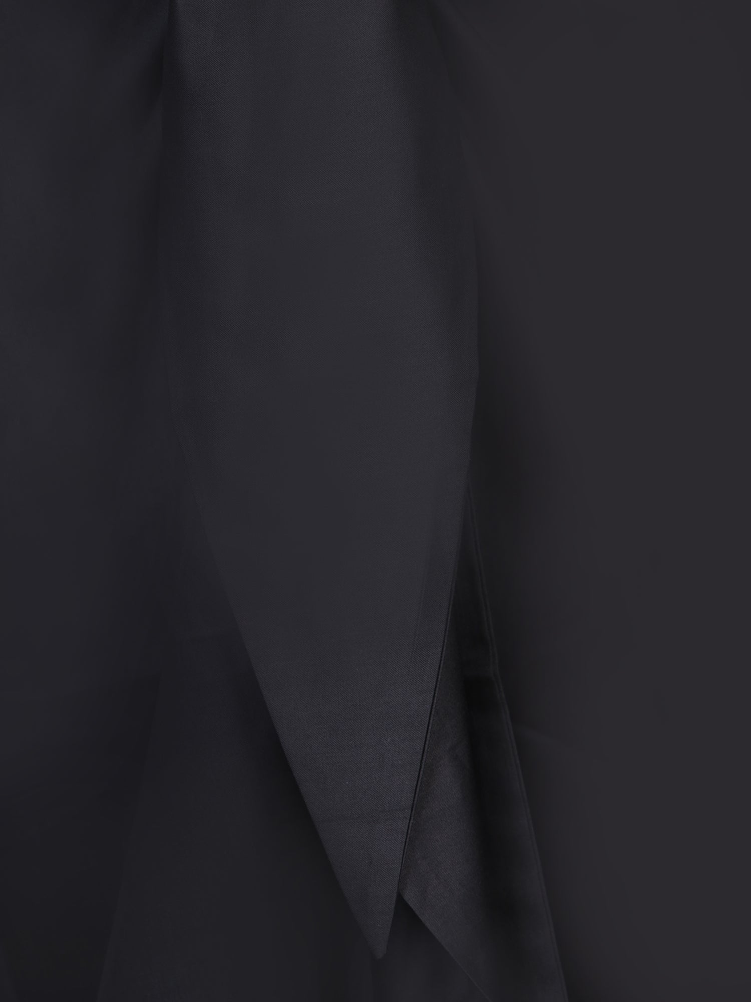 208468-3.jpg