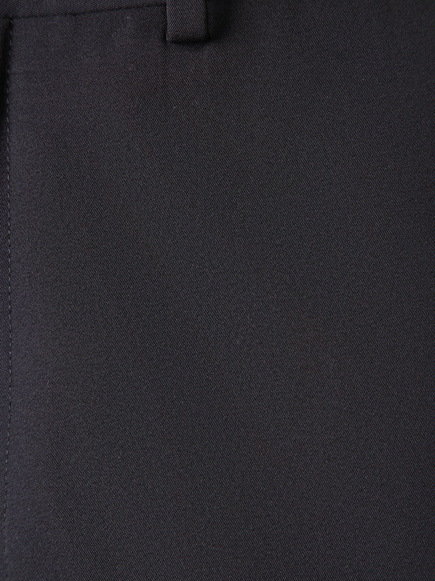 208903-3.jpg