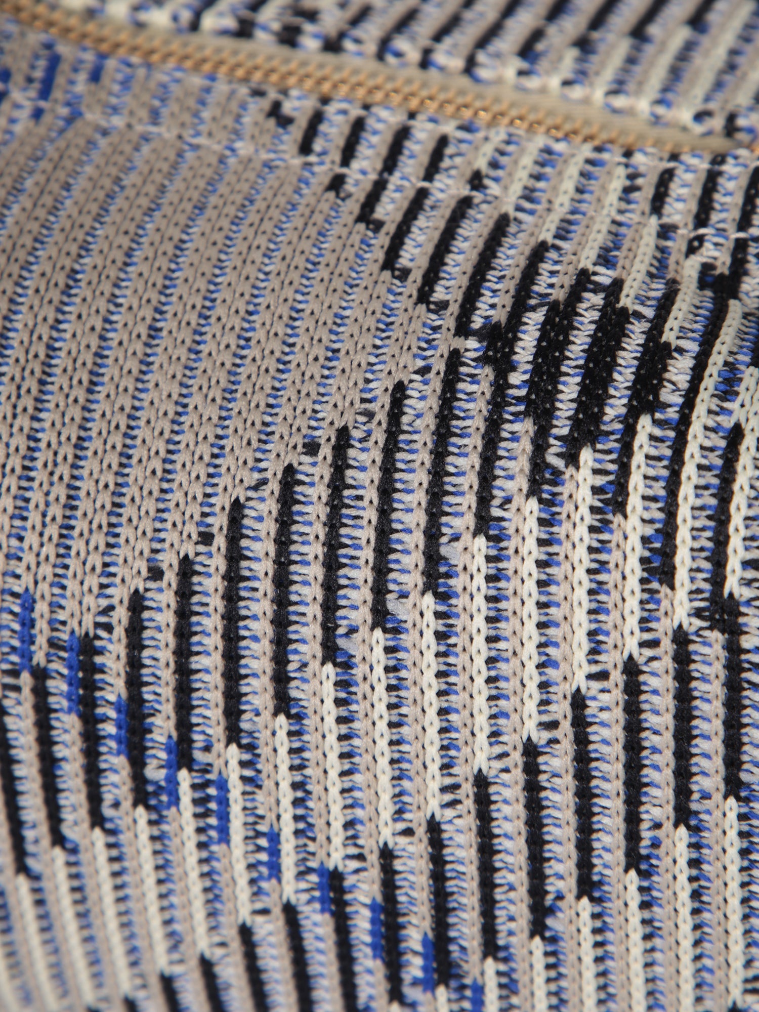 208938-4.jpg