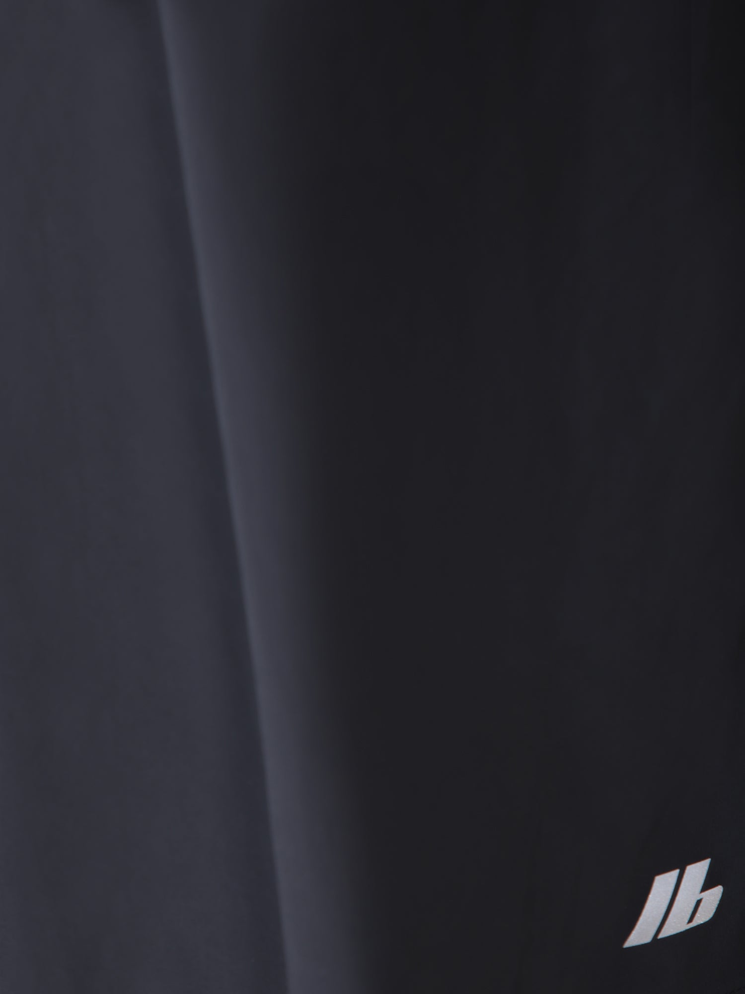 209499-3.jpg