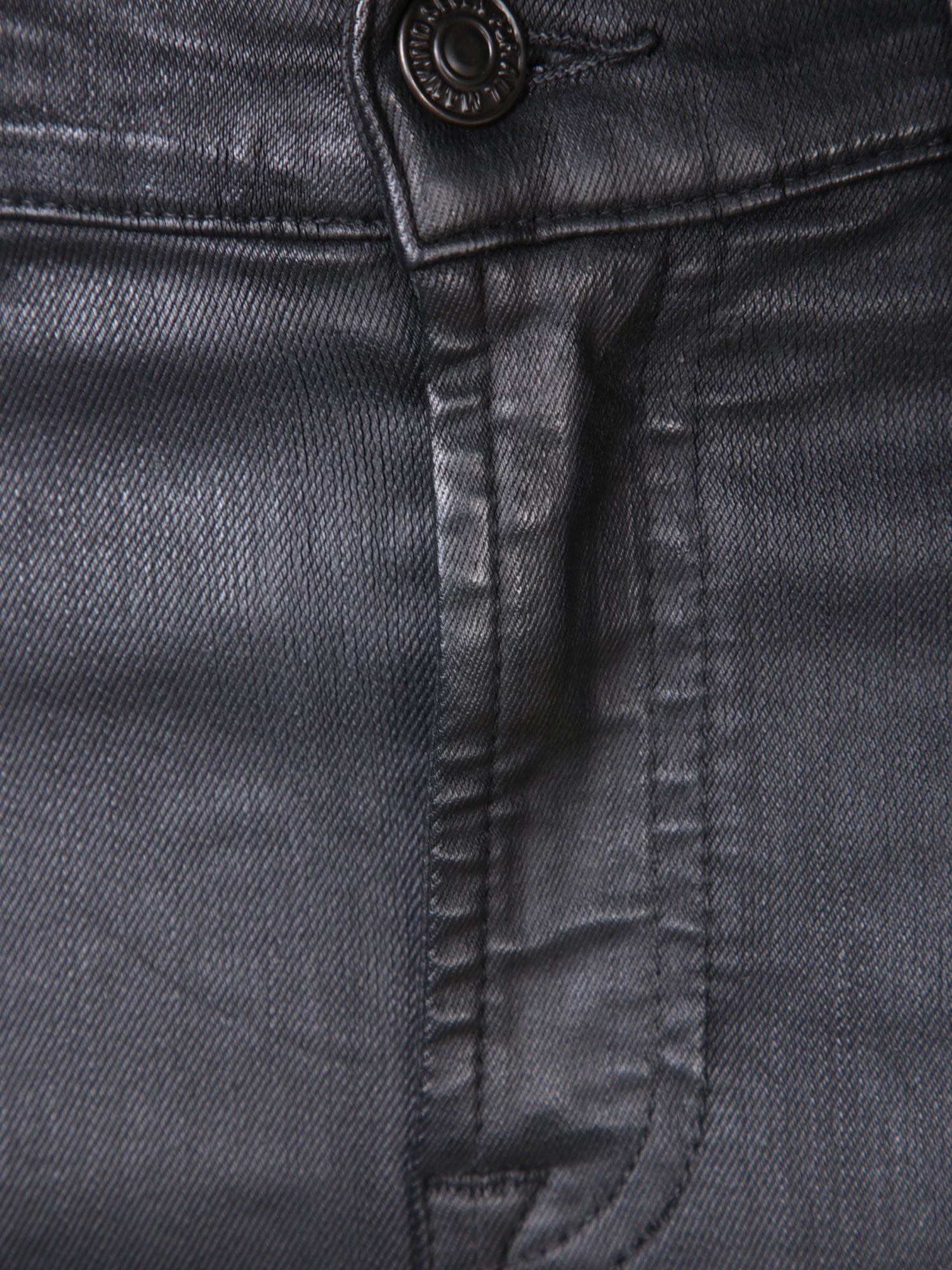209646-3.jpg