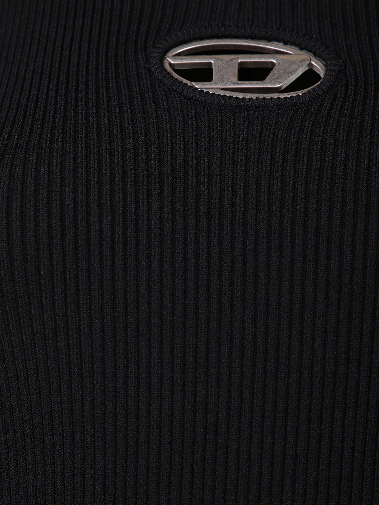 209931-3.jpg
