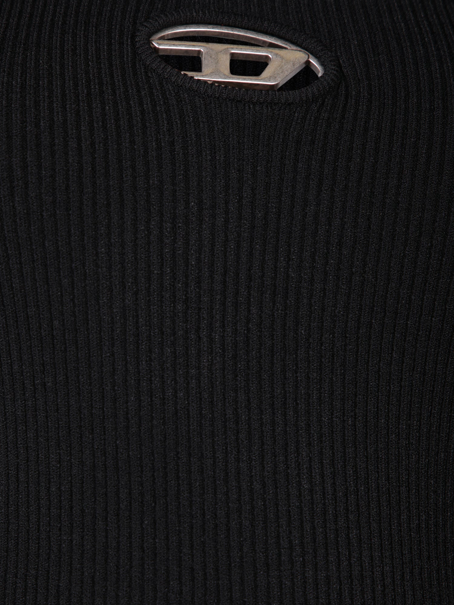 209934-3.jpg