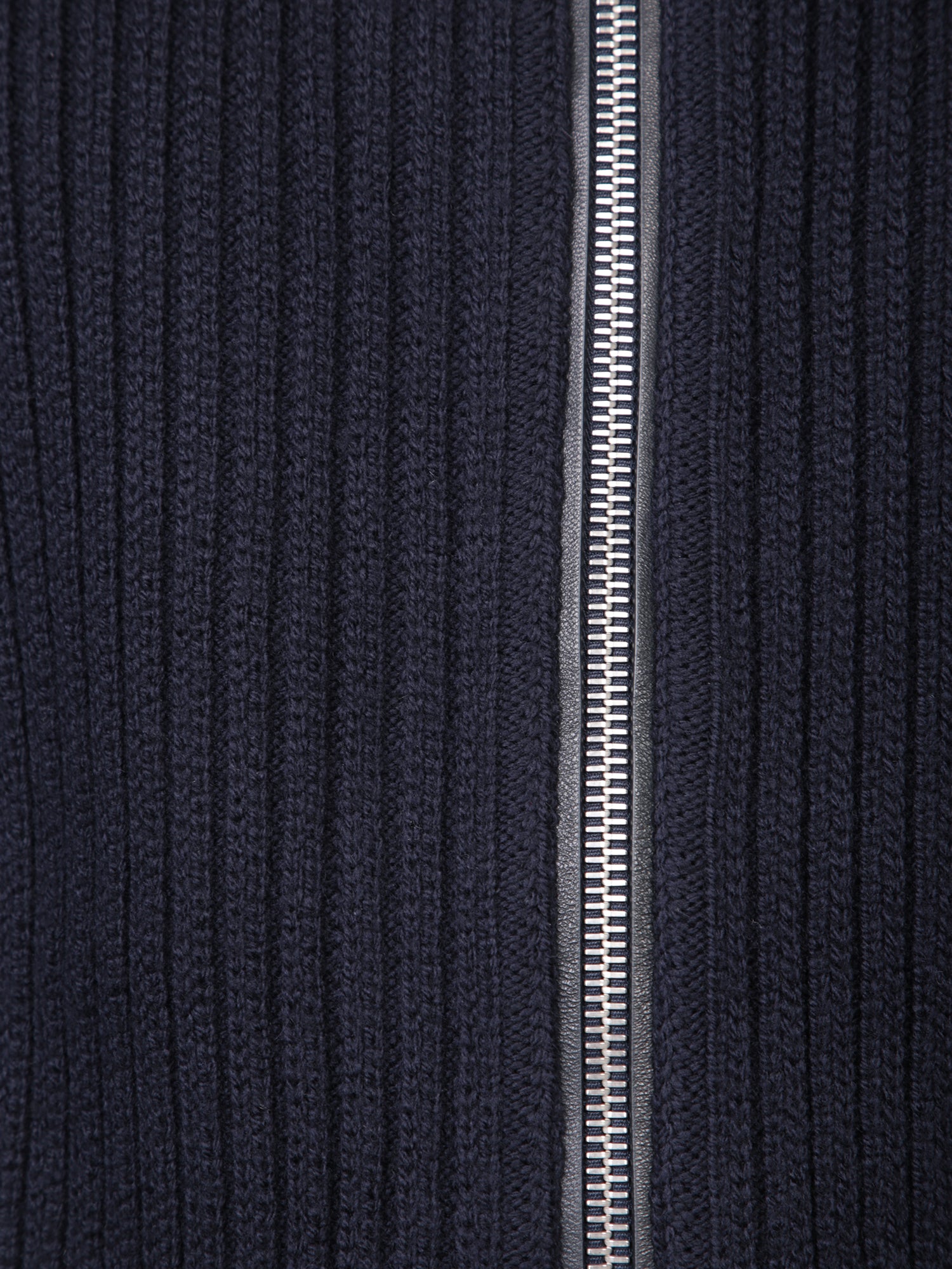 212970-3.jpg