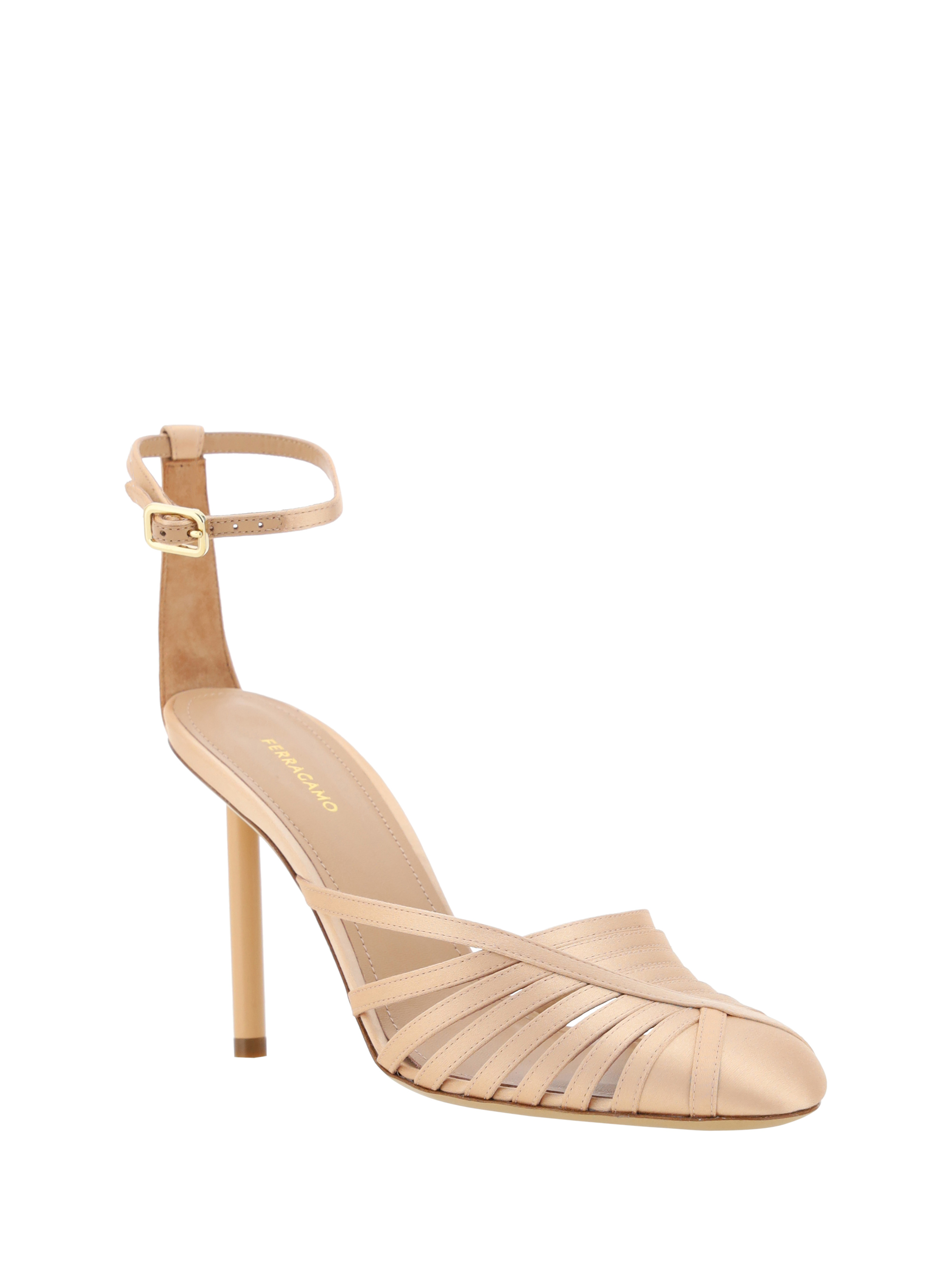 FERRAGAMO 펌프스