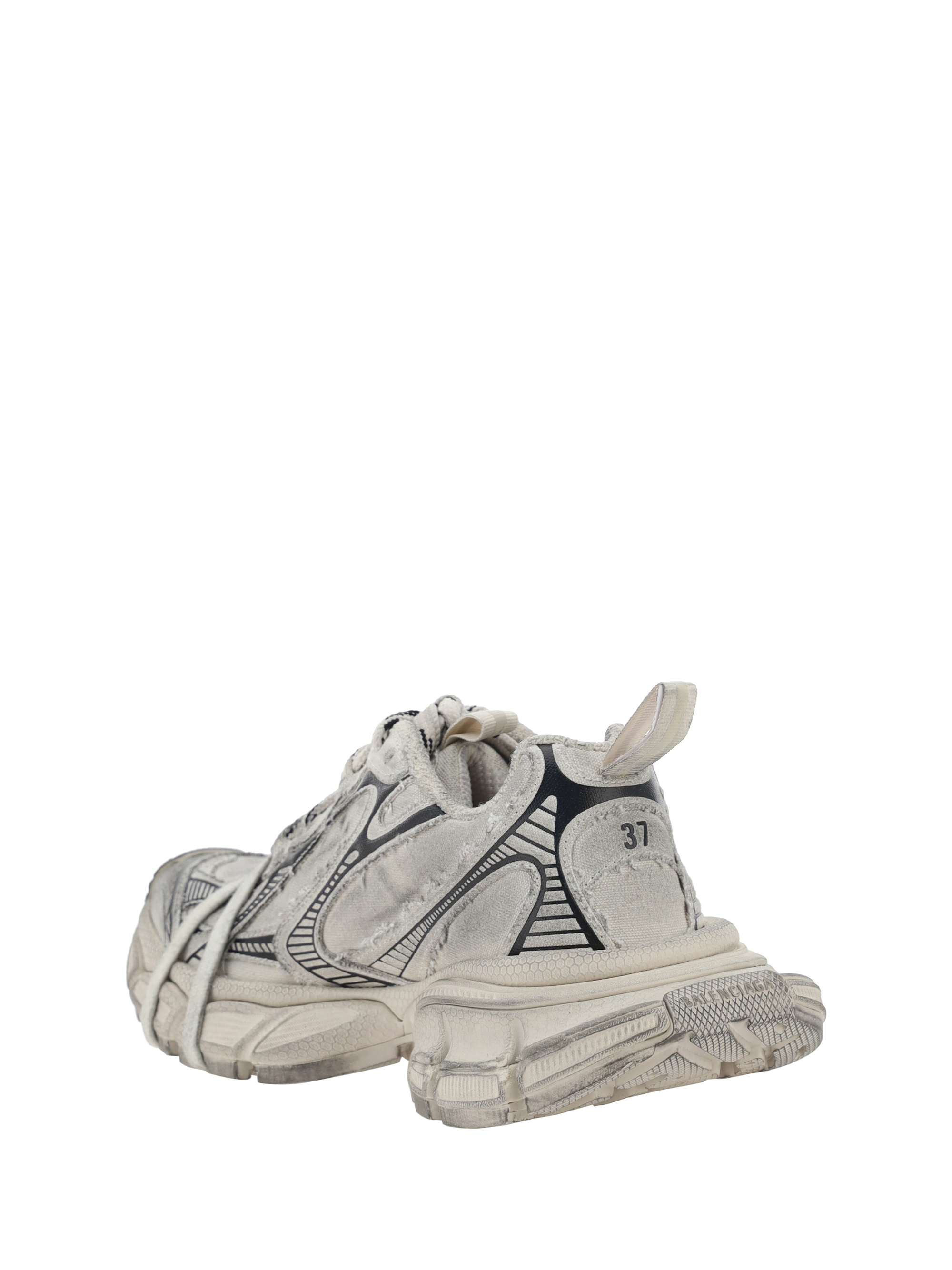 BALENCIAGA 3XL Destroyed 스니커즈