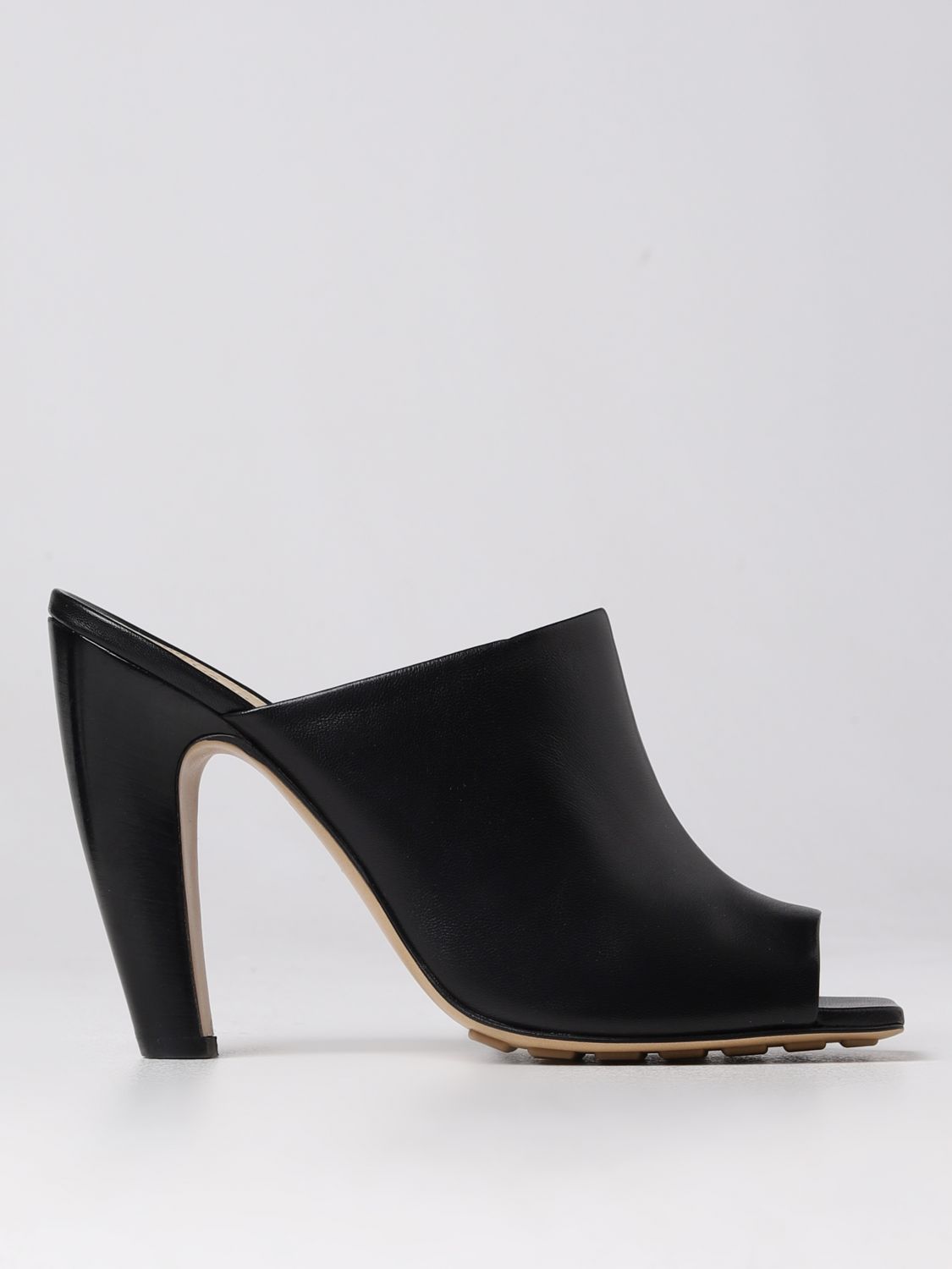 Bottega veneta canalazzo 뮬 in 레더