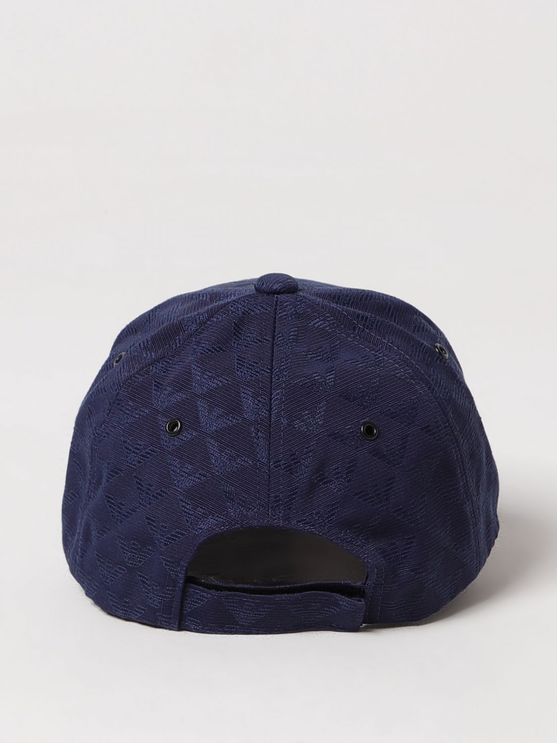 422389.009_3.JPEG