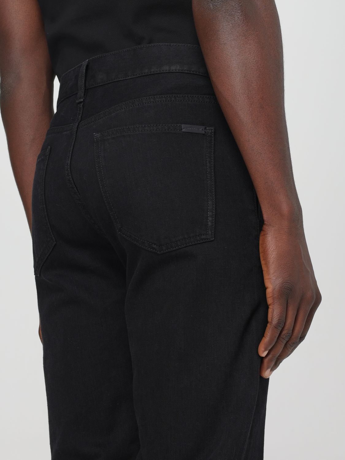 F21287.002_4.JPEG