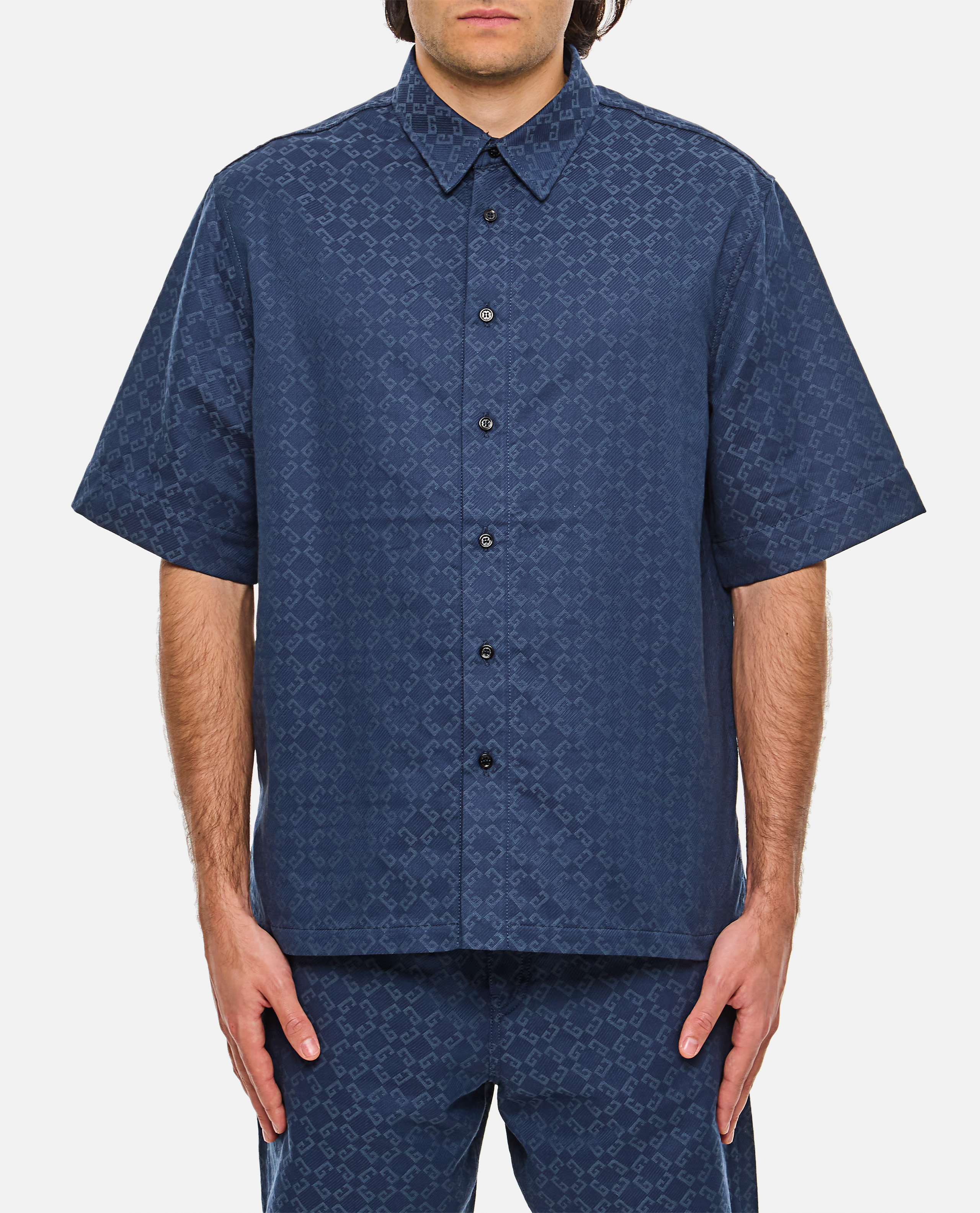 ss25---givenchy---bm612p5ycc063_1-p0.jpg