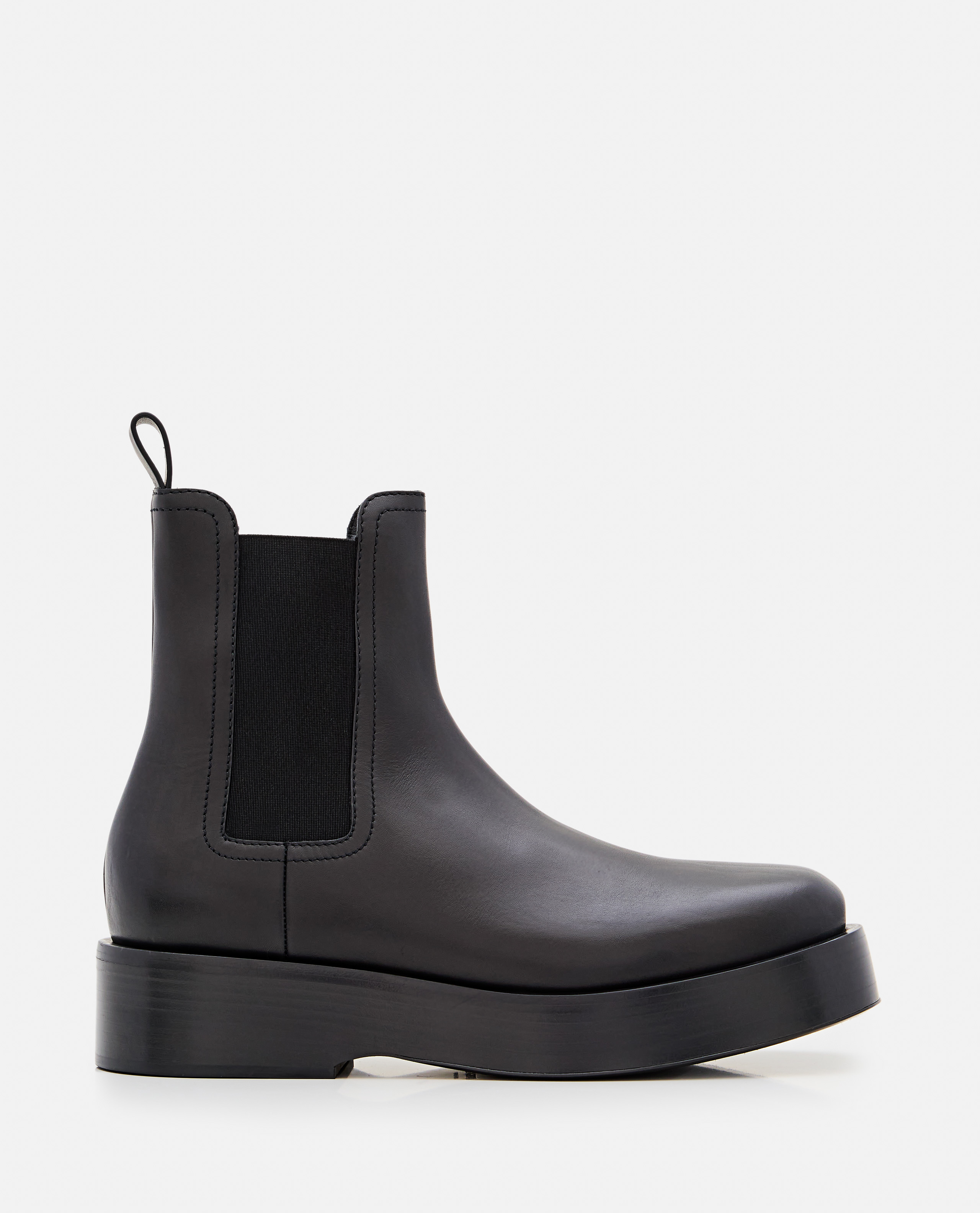 fw24---bottega veneta---810479v4qk01000_1-p0.jpg