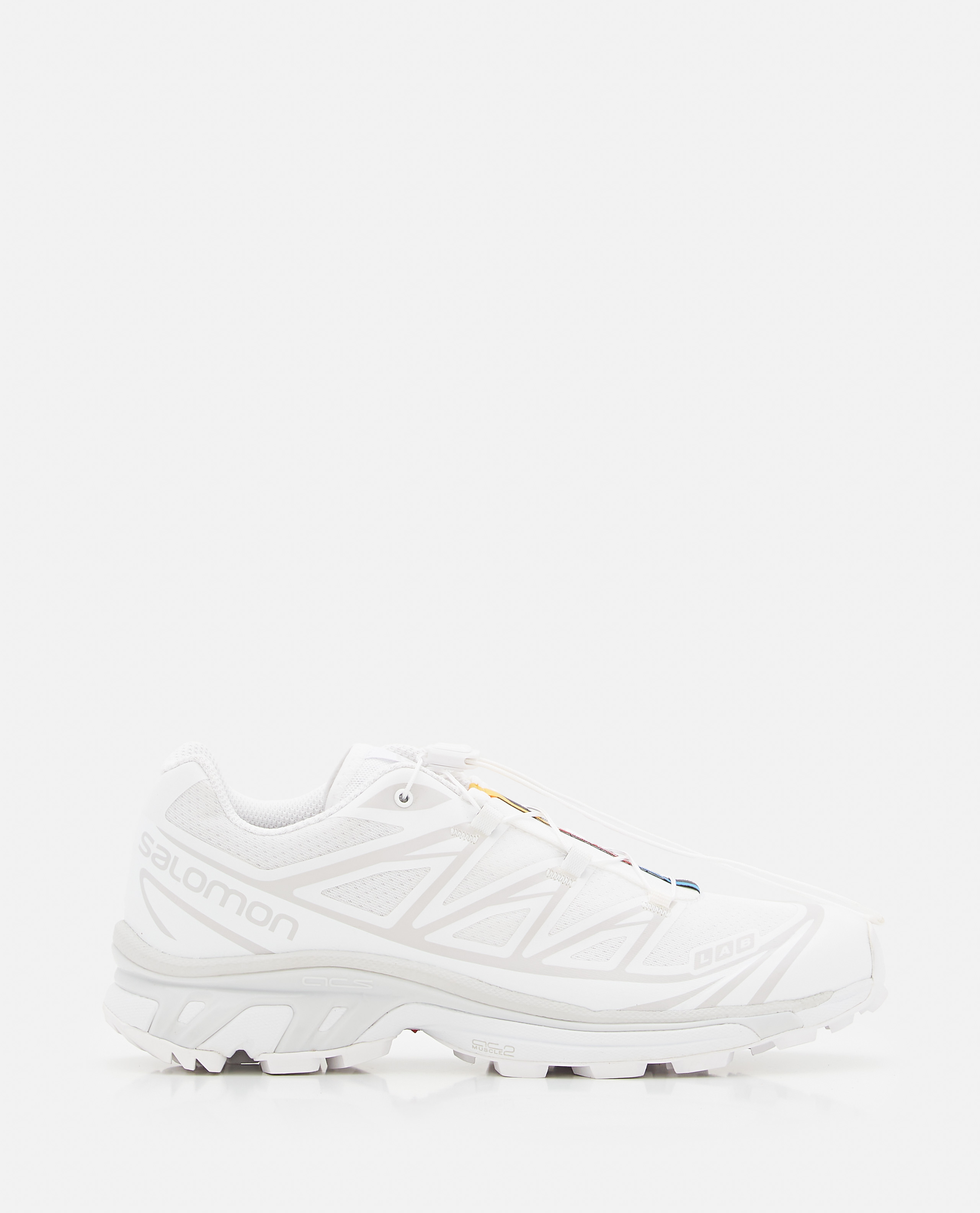 스니커즈 XT6