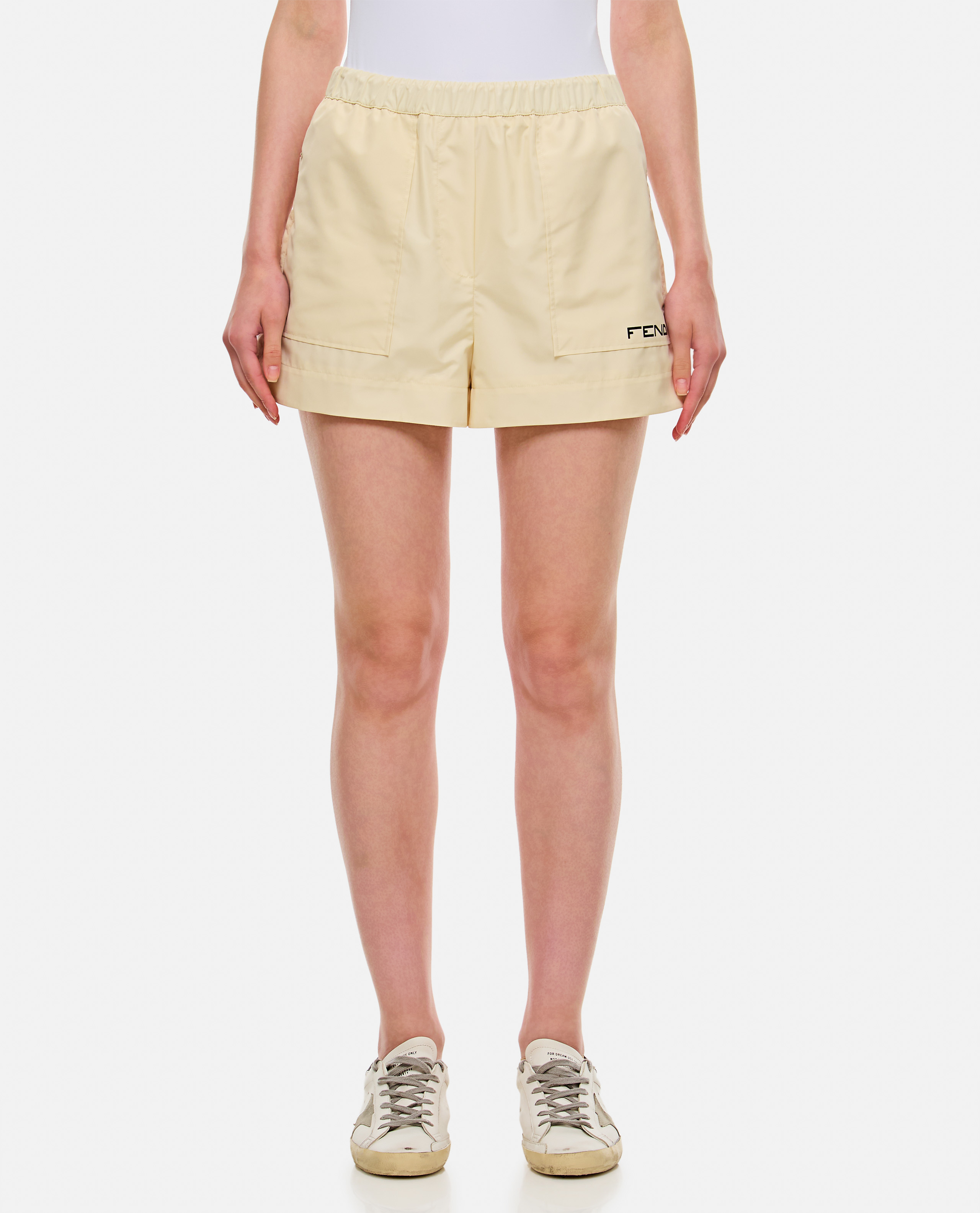 ss24---fendi---fab368aqbof1ny8_1-p0.jpg