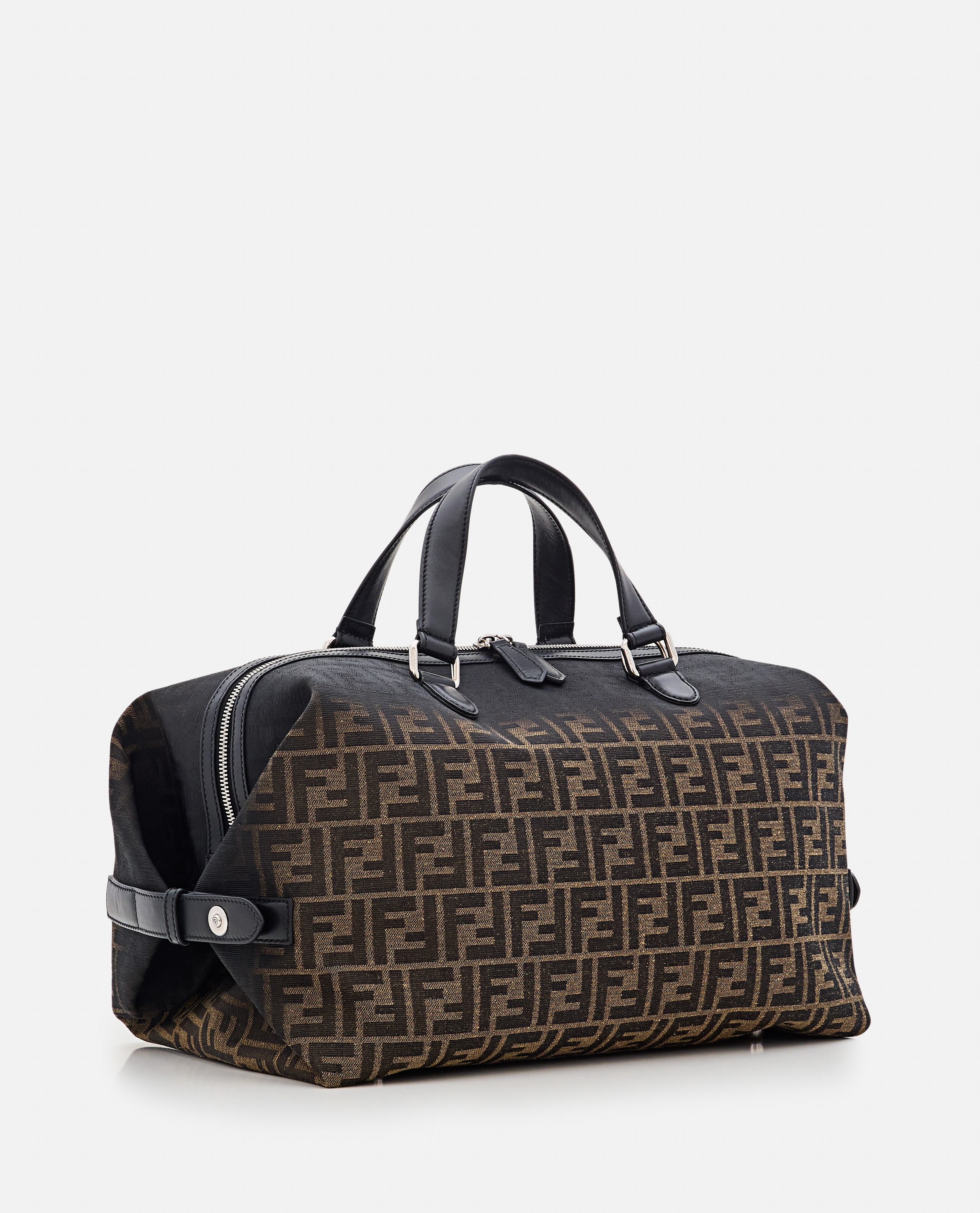 FENDI SIESTA 백