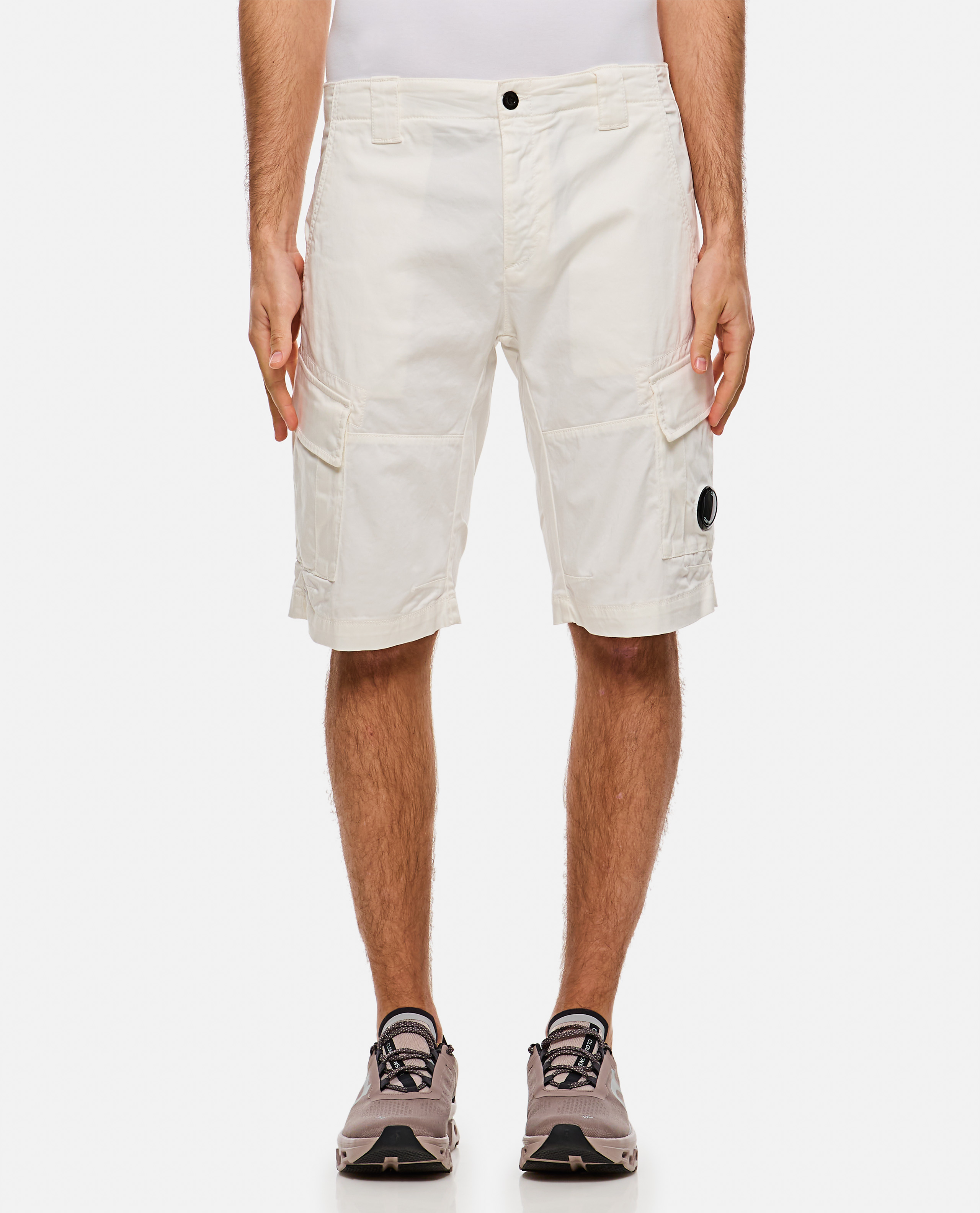 ss25---cp company---18cmbe116a005694g103_1-p0.jpg
