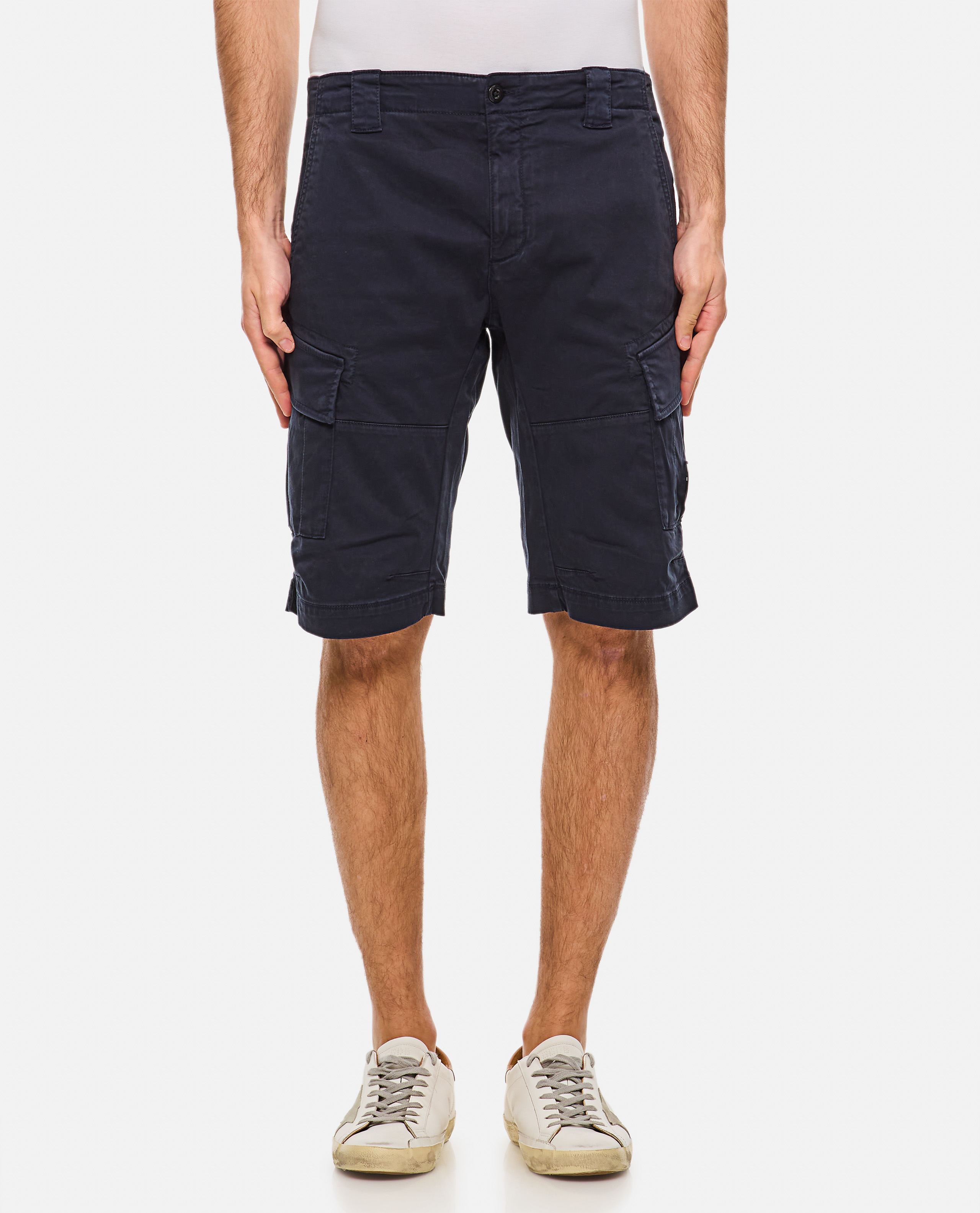 ss25---cp company---18cmbe116a005694g888_1-p0.jpg