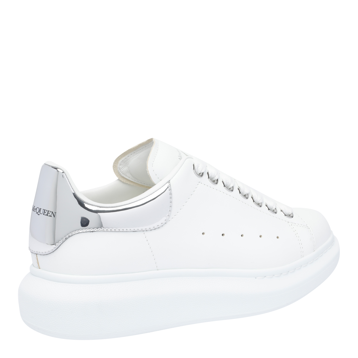 2451440.P25-mcqueen-553770WIAEG9085_3_P.JPEG