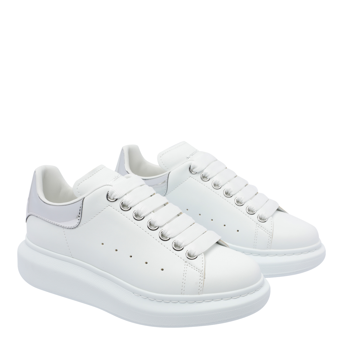 2451441.P25-mcqueen-553770WIAEG9085_2_P.JPEG