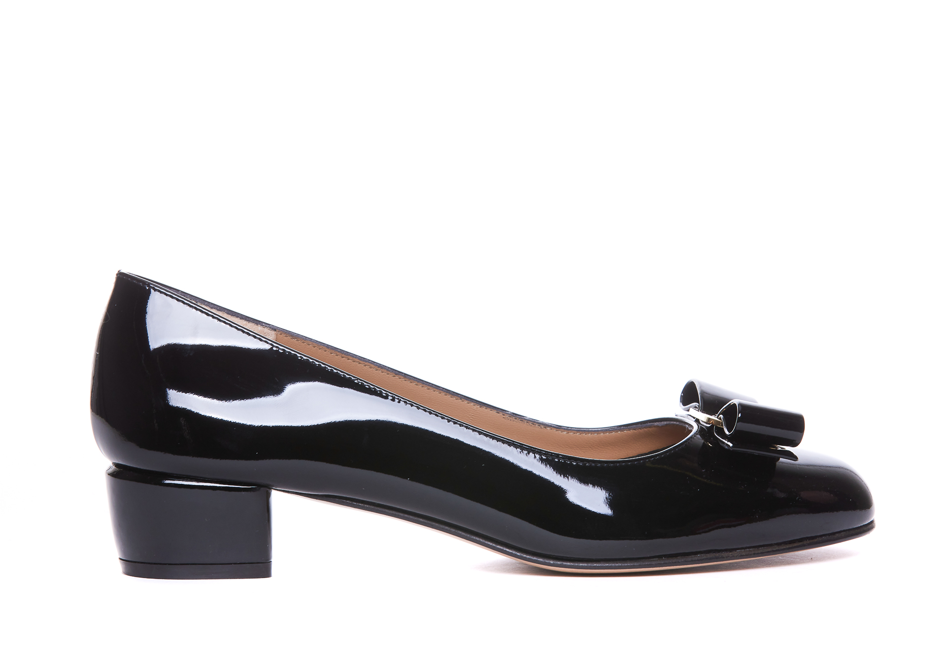 2459104.P25-ferragamo-59196301B221NERO.JPEG