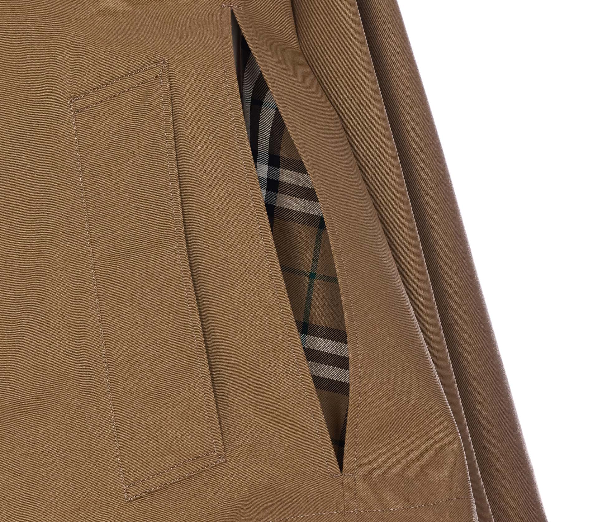 2448269.P25-burberry-8106335C1632_3_P.JPEG