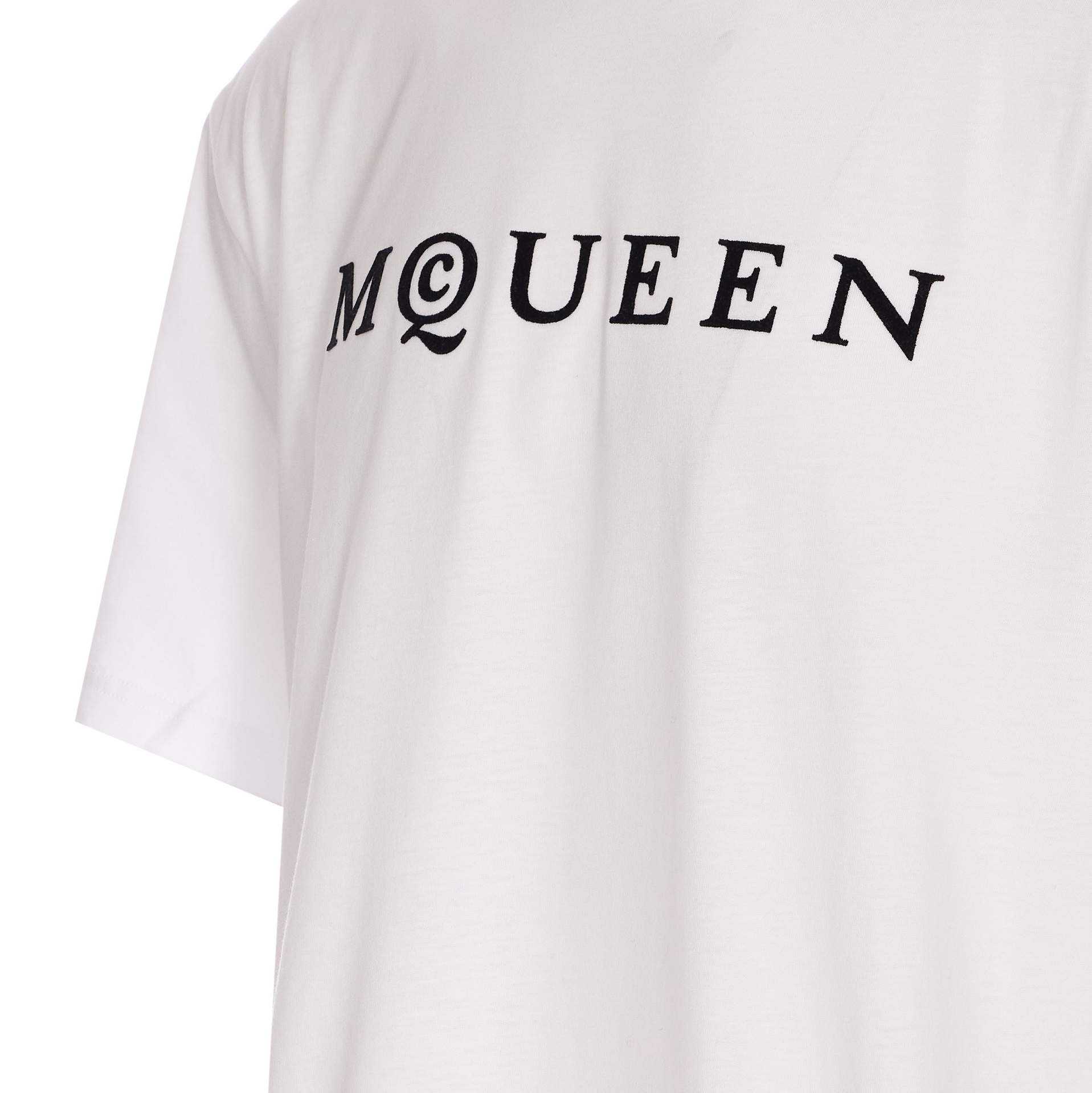 2450134.P25-mcqueen-828420QTADD0909_2_P.JPEG
