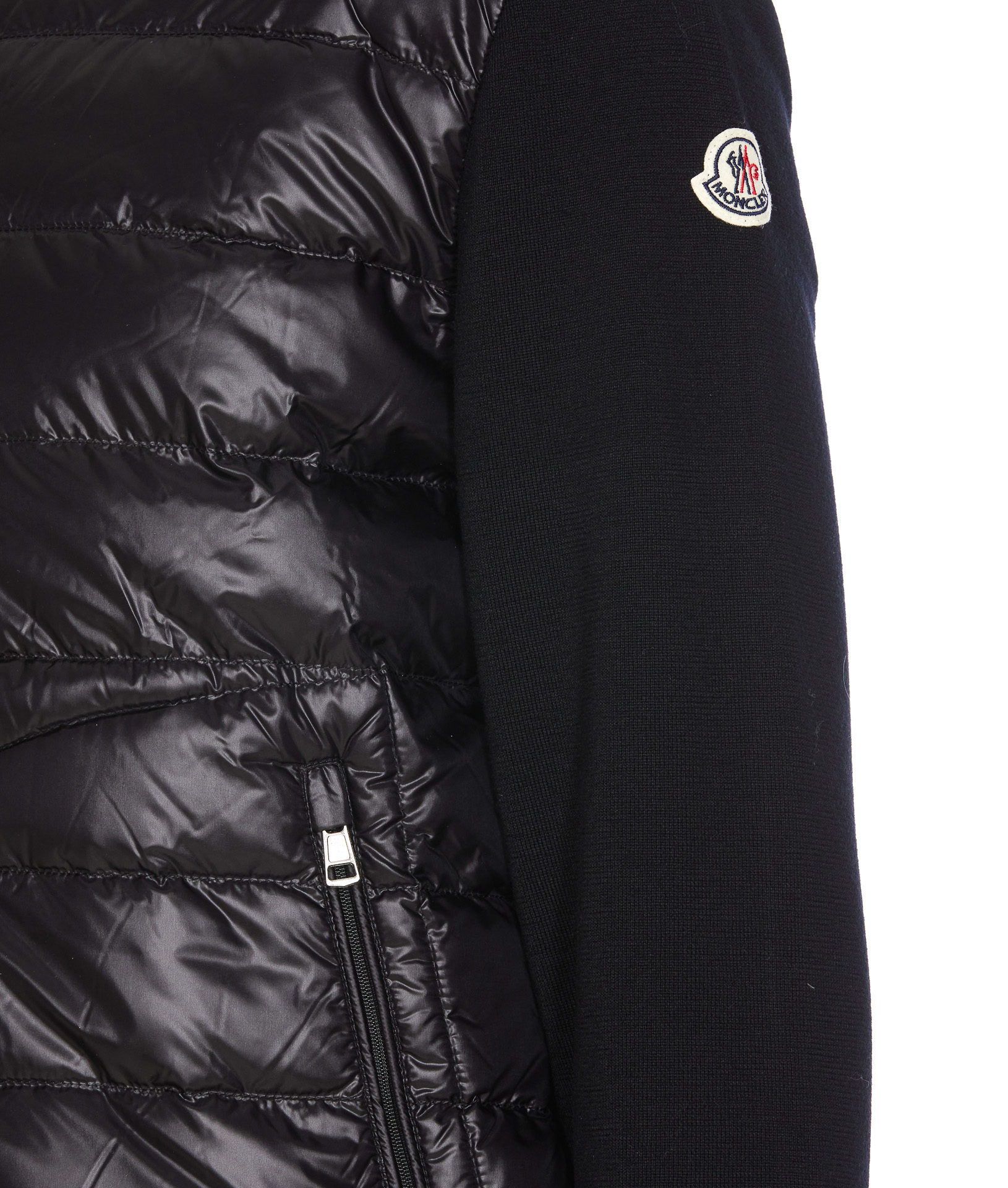 2431853.P25-moncler-9B000-16M1131999_2_P.JPEG