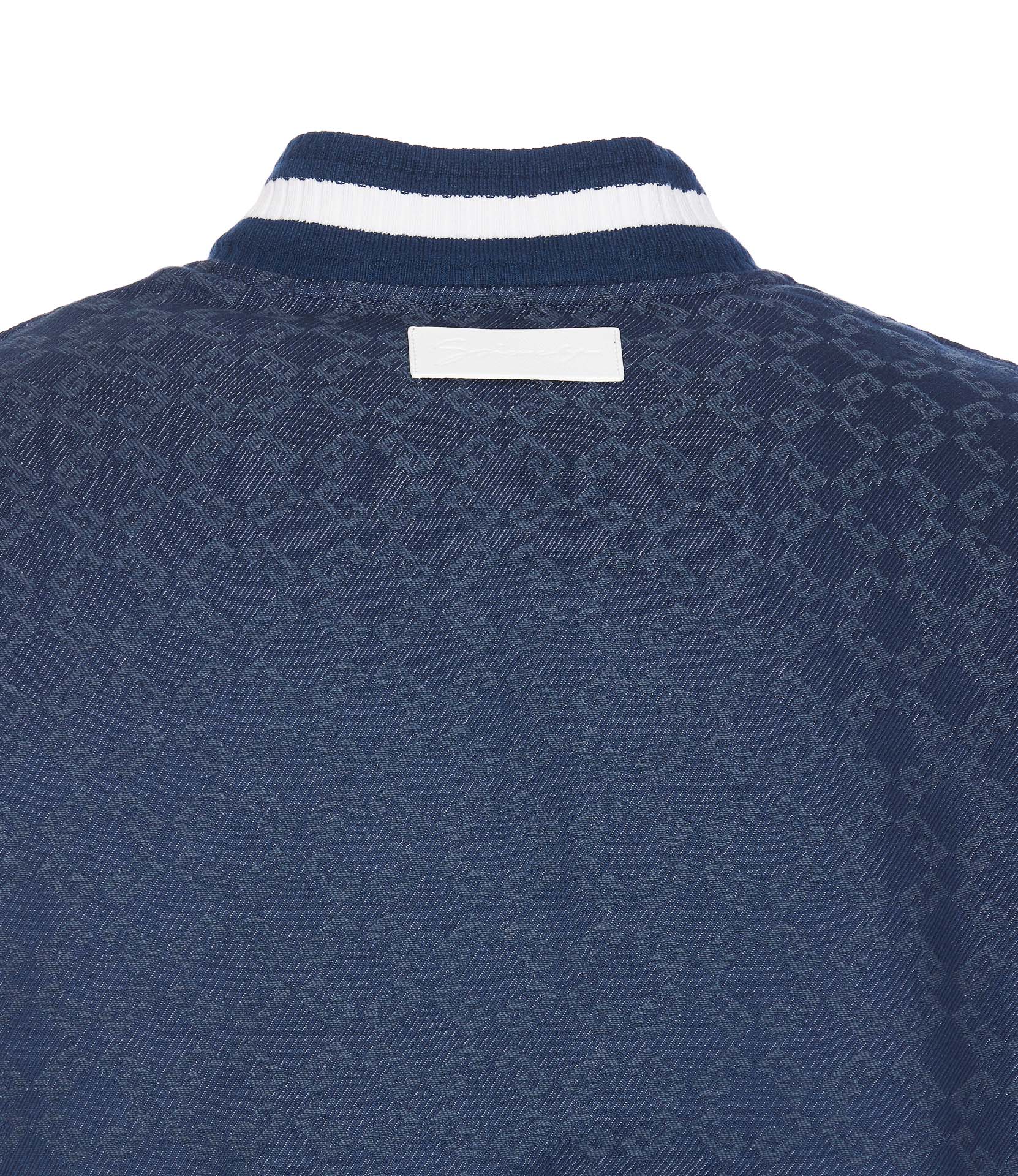 2424091.P25-givenchy-BM01AP6Y3J411_2_P.JPEG