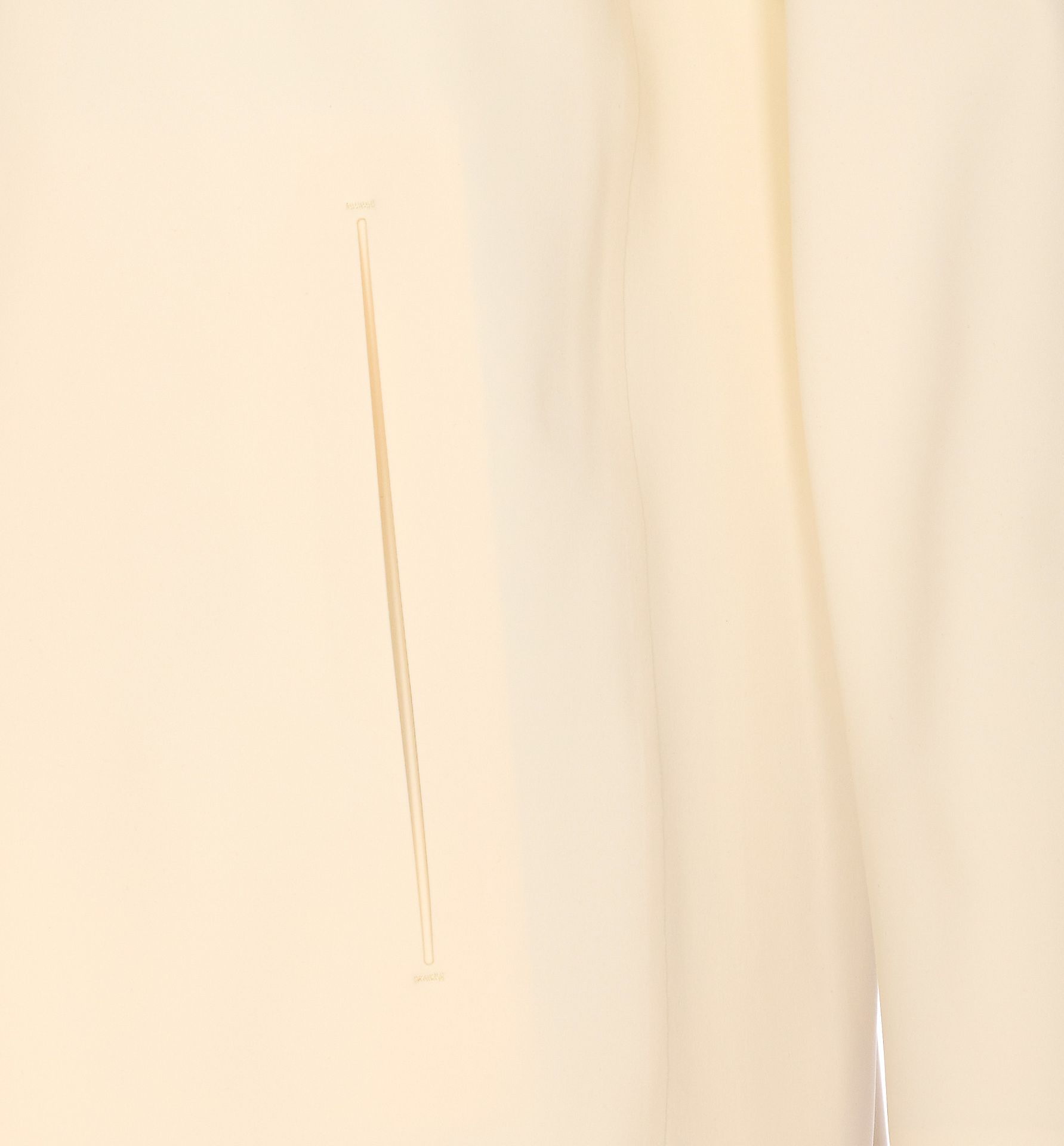 2437362.P25-herno-CA000521D13455S1200_2_P.JPEG