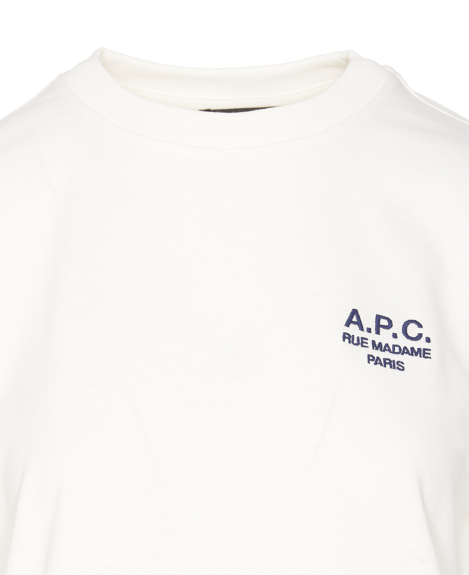 2421275.P25-apc-COHBU-M26388TAE_3_P.JPEG