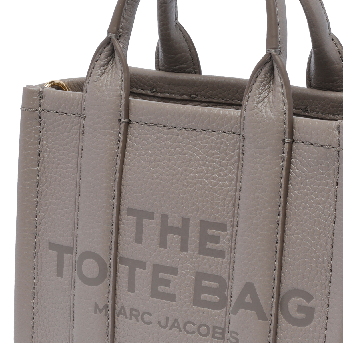 2427850.P25-marc-jacobs-H053L01RE22055_4_P.JPEG
