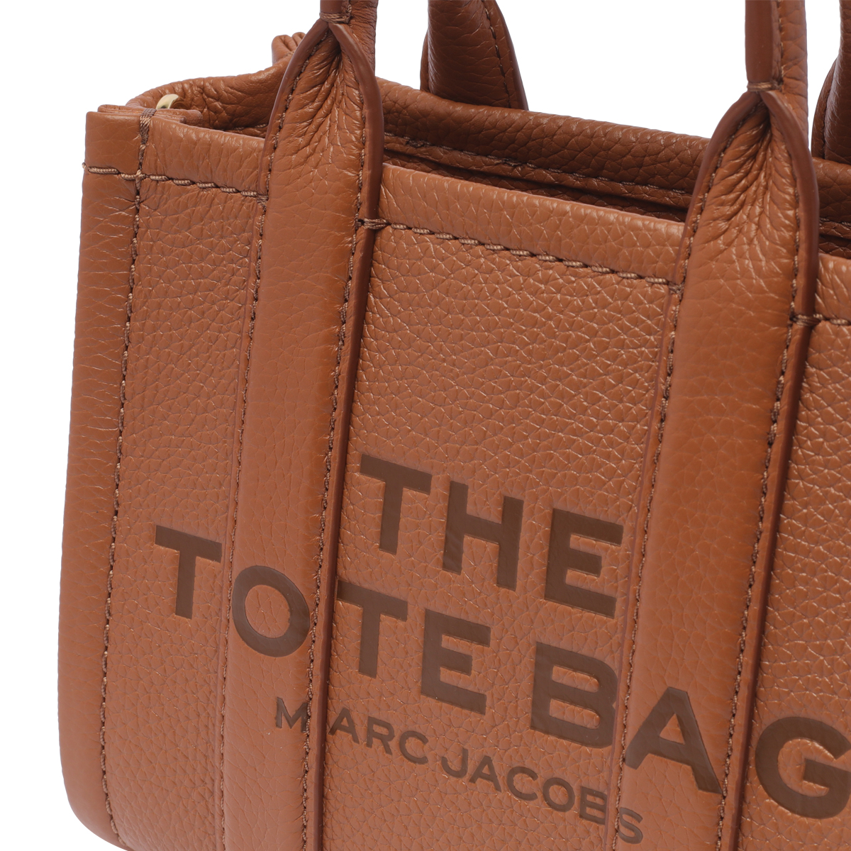 2421387.P25-marc-jacobs-H053L01RE22212_4_P.JPEG