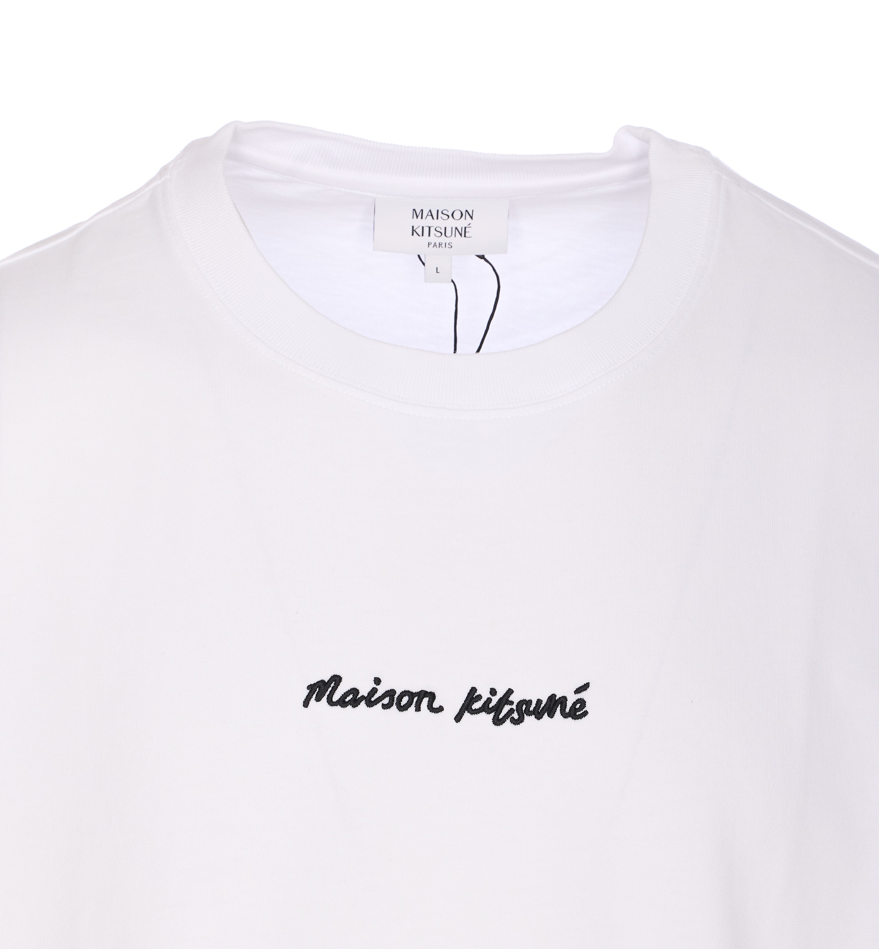 2439893.P25-maison-kitsune-OM00122KJ0119P100_4_P.JPEG