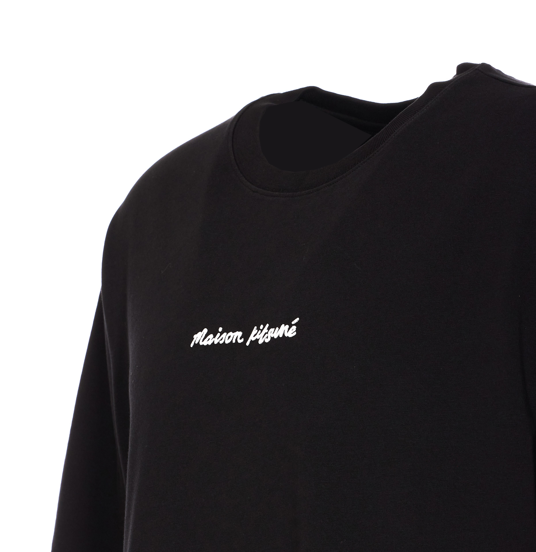 2438259.P25-maison-kitsune-OM00122KJ0119P199_2_P.JPEG