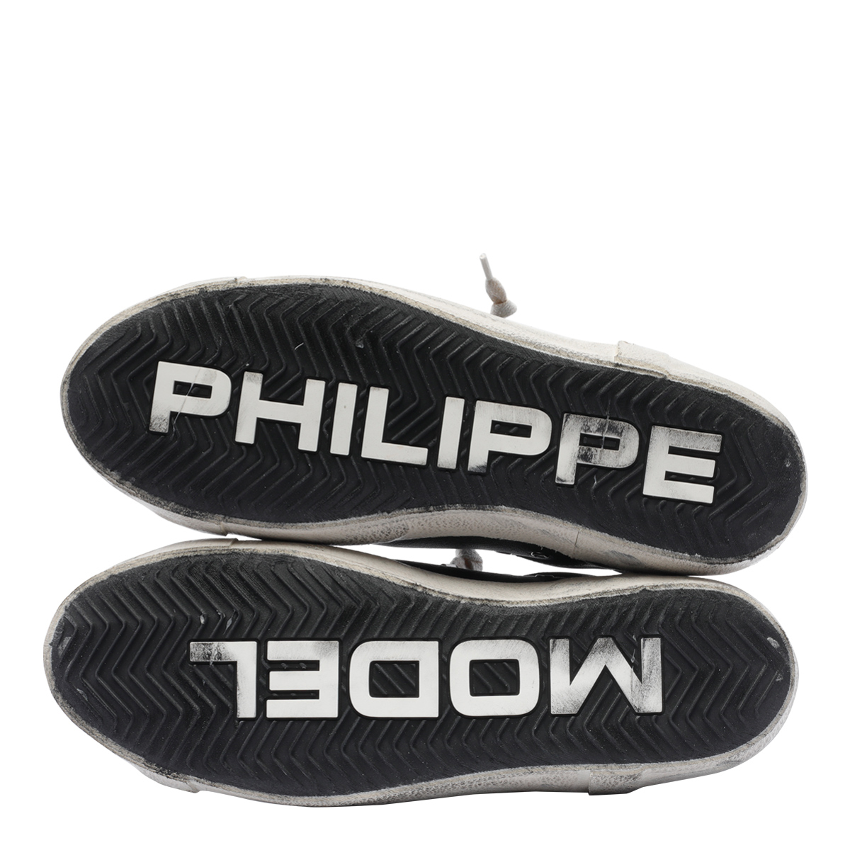 2432355.P25-philippe-model-PRLUXP03_5_P.JPEG