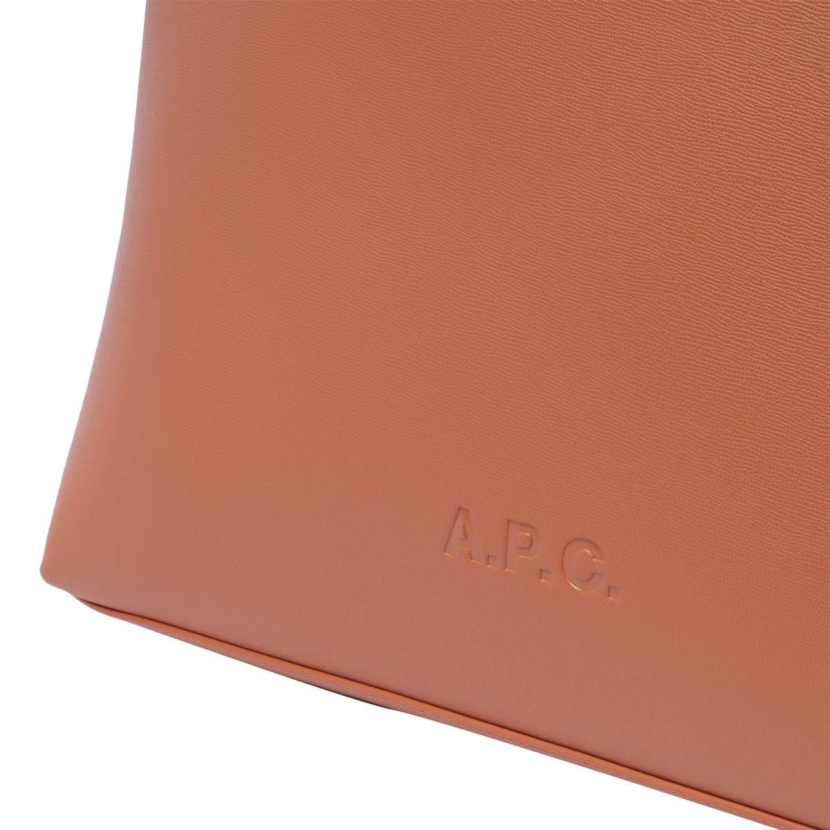 2352719.P24-apc-PUABL-F61860CAF_4_P.JPEG