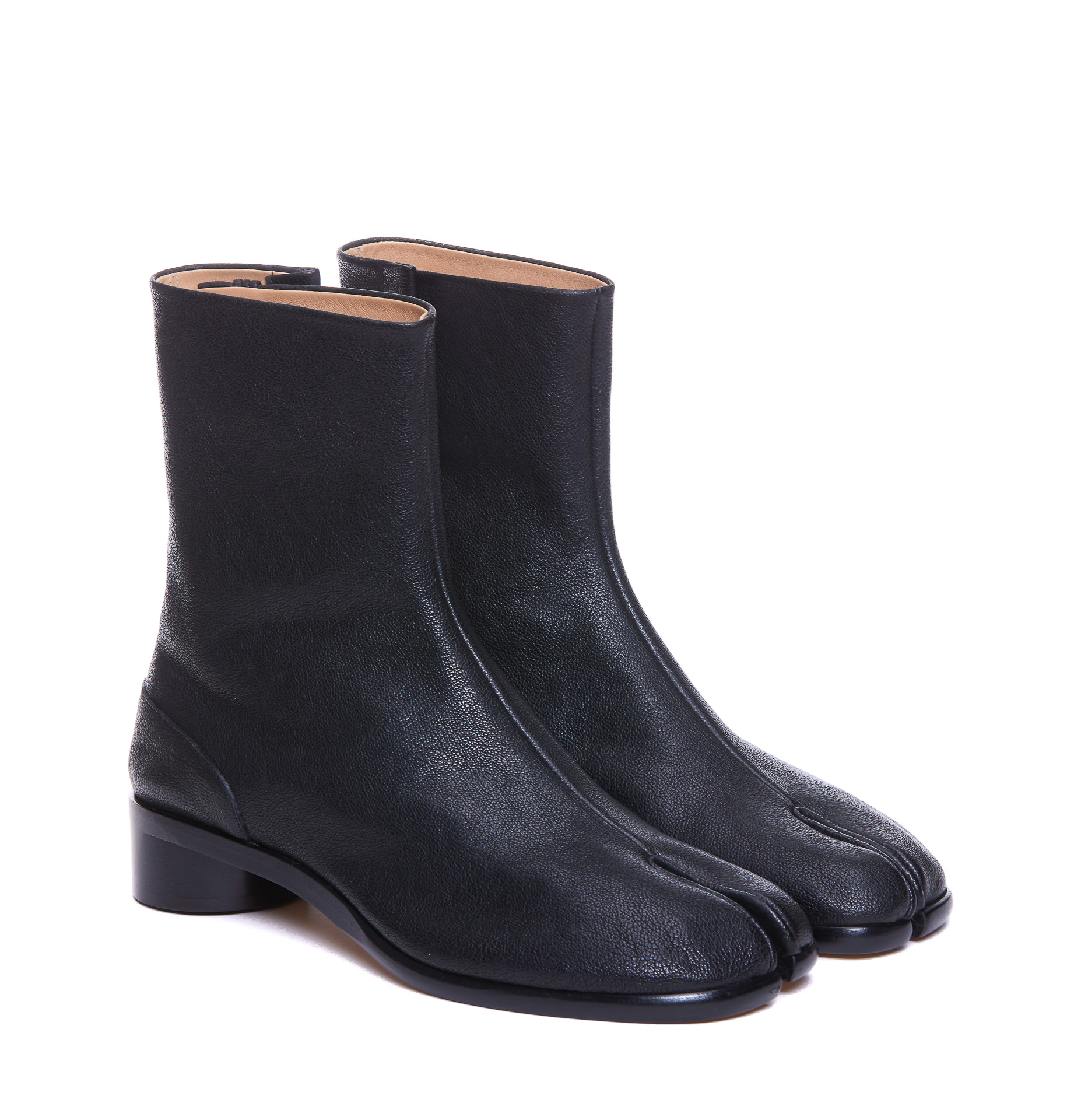 2434334.P25-maison-margiela-S57WU0153PR058T8013_3_P.JPEG