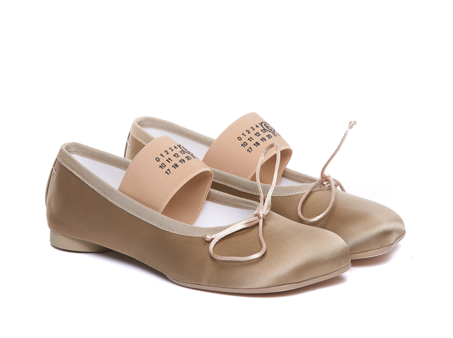 2434506.P25-mm6-maison-margiela-S59WZ0093P5560T2368_3_P.JPEG