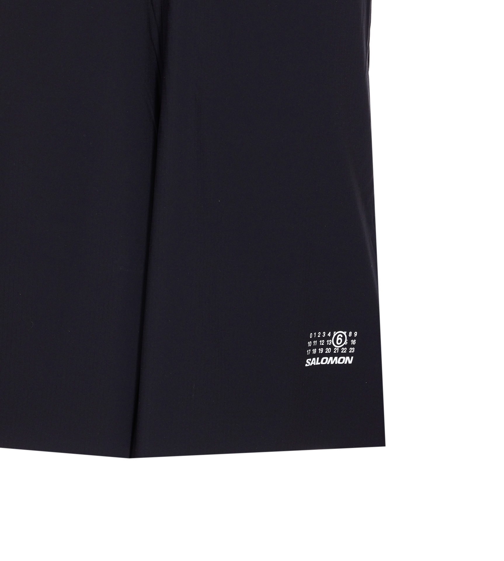 2457671.P25-mm6-maison-margiela-x-salomon-SH0MU0017M35417900_4_P.JPEG