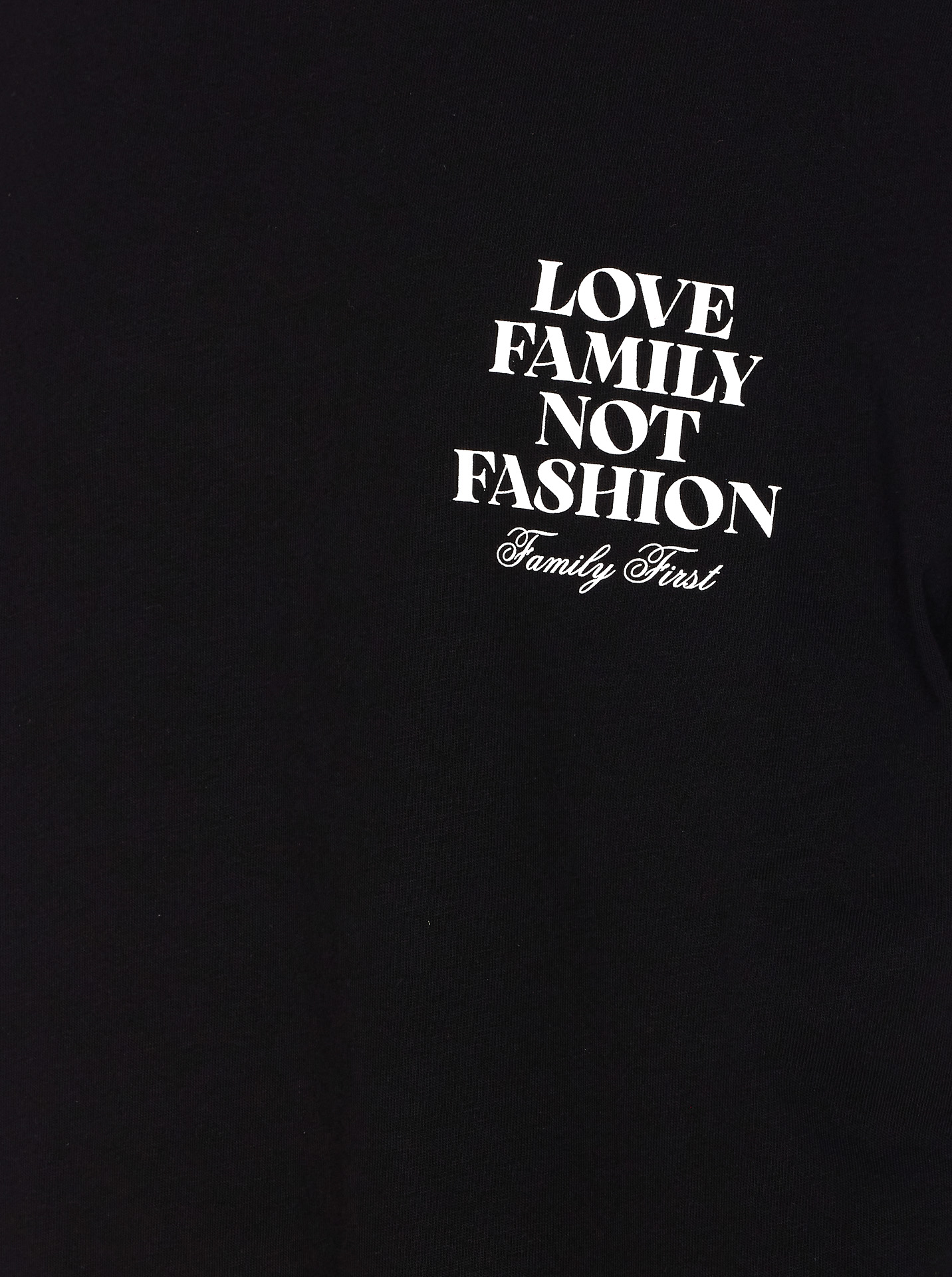 2443291.P25-family-first-milano-TS2503BLACK_2_P.JPEG