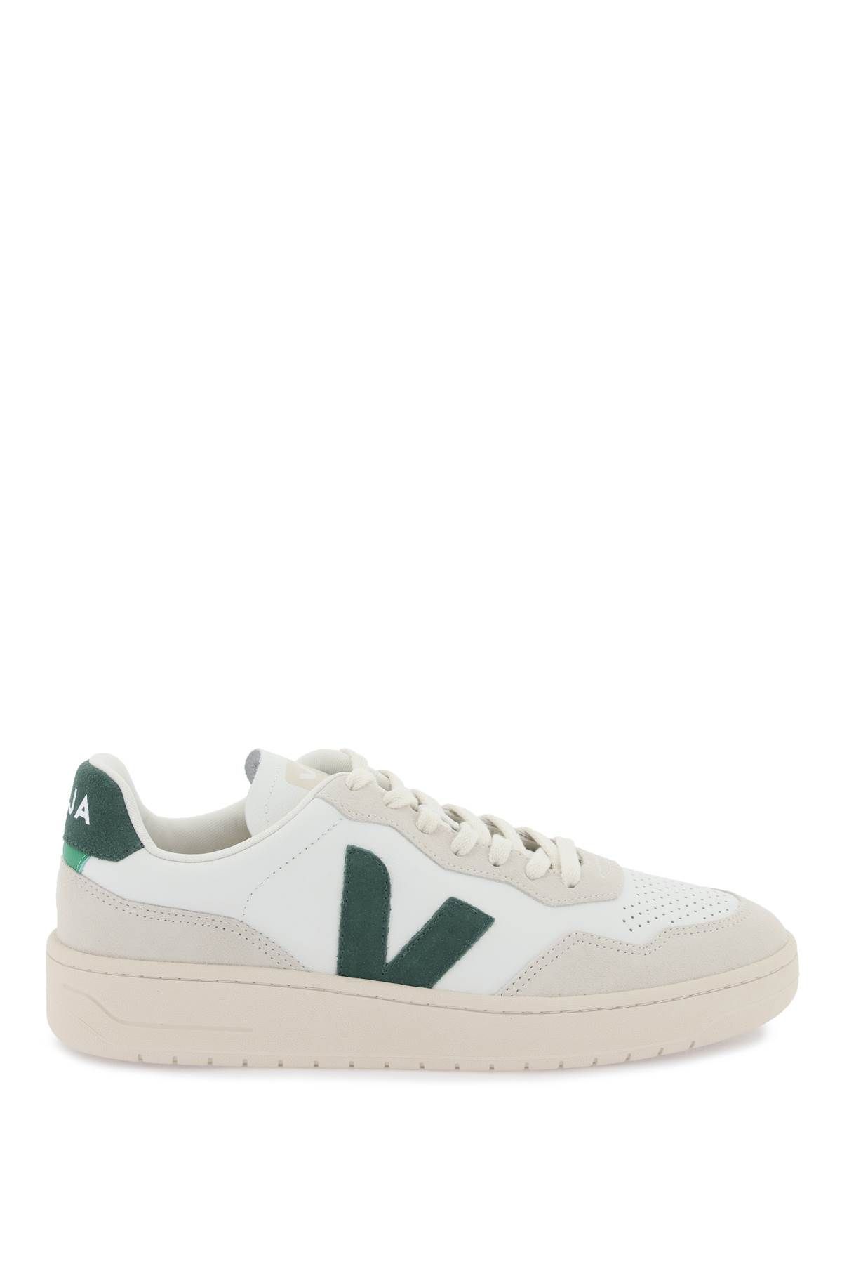 v90 스니커즈