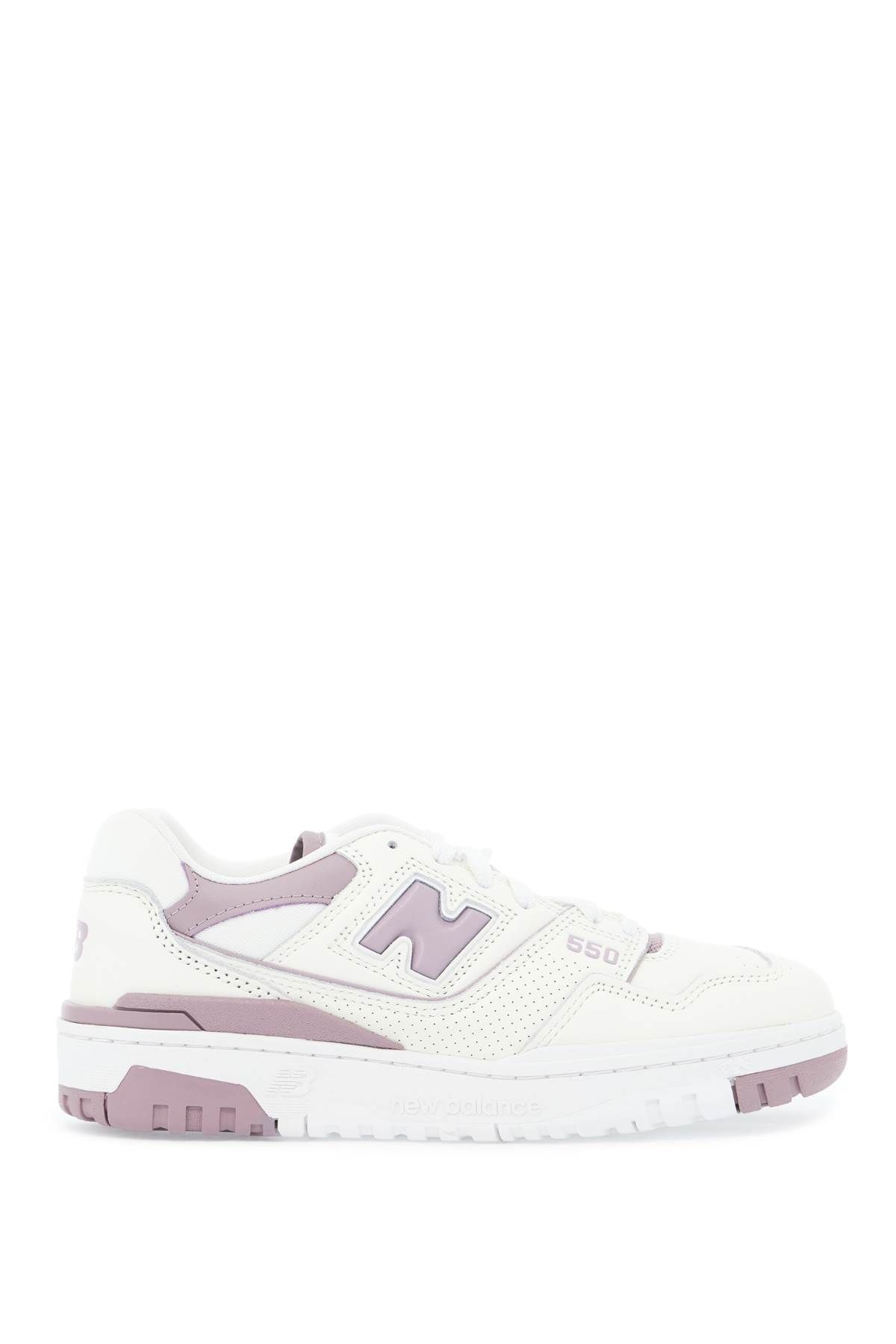 550 스니커즈