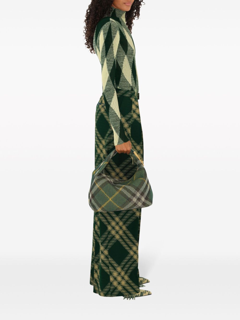 ss24---burberry pre---8082047b8636_4_p.jpg
