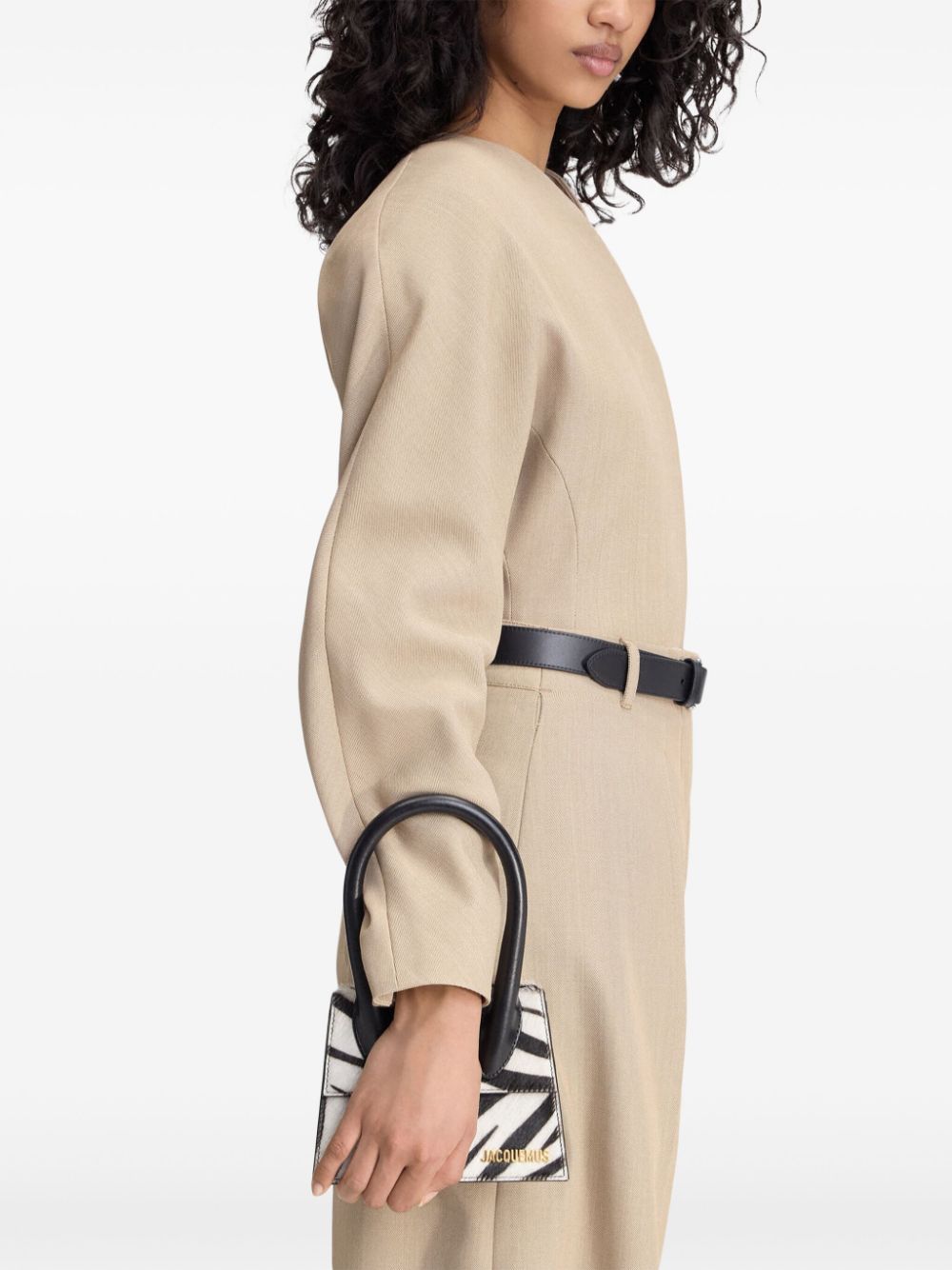fw24---jacquemus---213ba00232099dz_2_p.JPEG