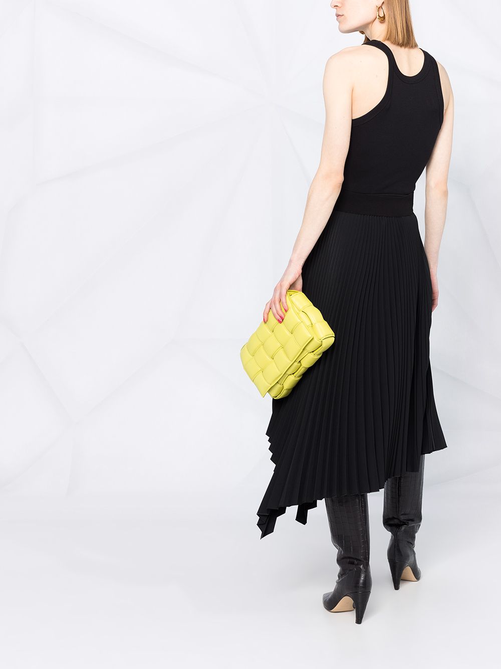 fw24---toteme pre---211437772200_2_p.JPEG